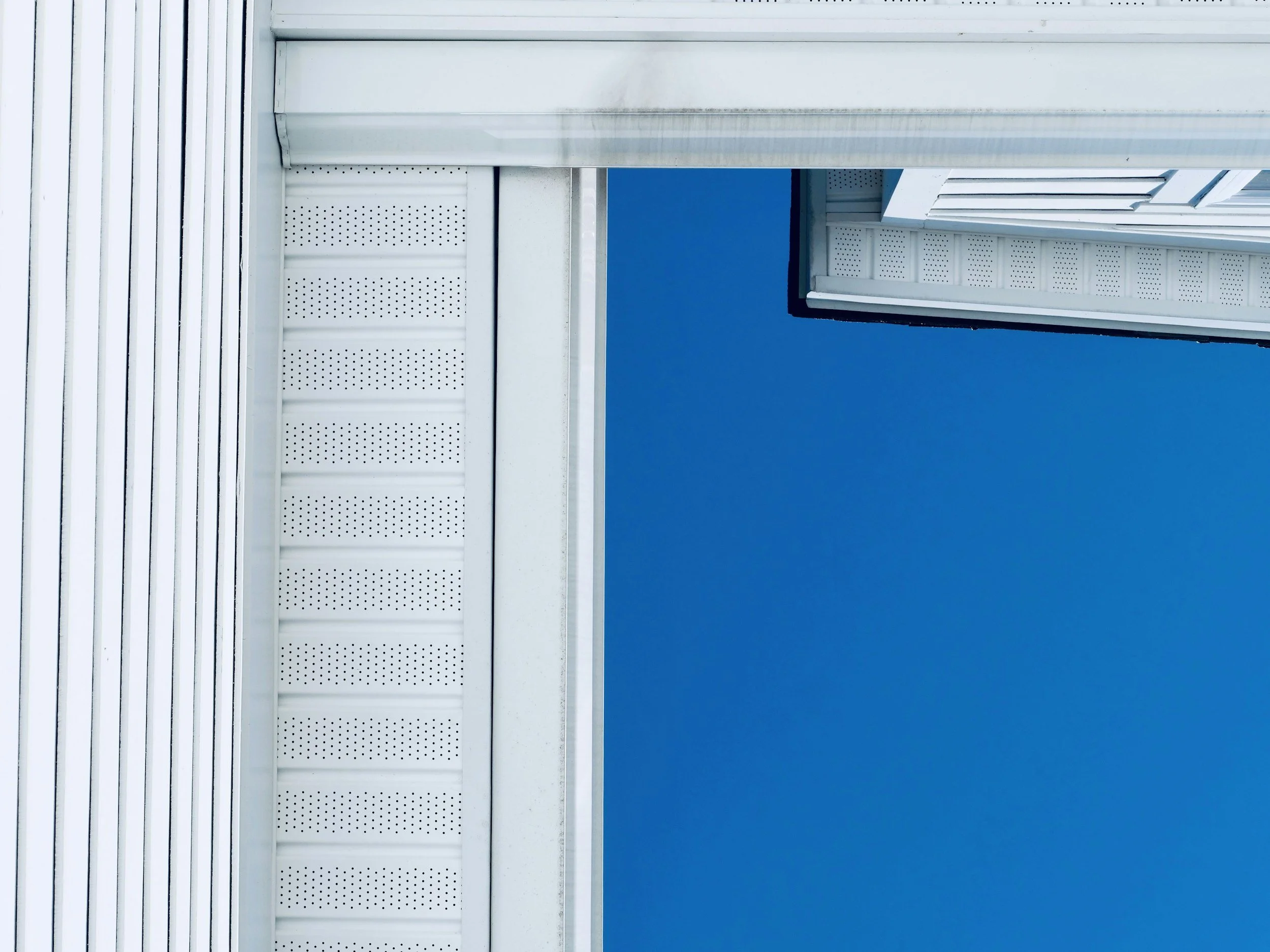 Why Your Fascias and Soffits Start Looking Dirty