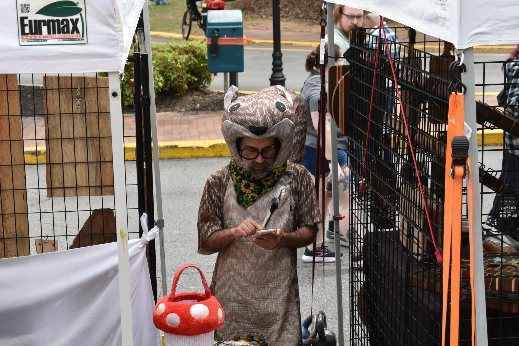 I think this shot of me is hilarious because it&rsquo;s giving ￼business squirrel selling nuts in the alley vibes. 
#bearonthesquare2026 #businesssquirrel 
Thanks for the pic Anthony!