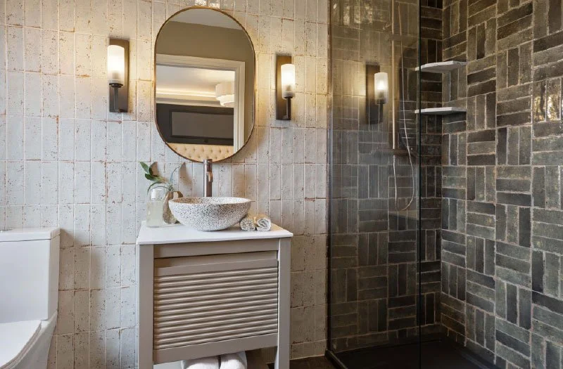 Bathrooms & Ensuites