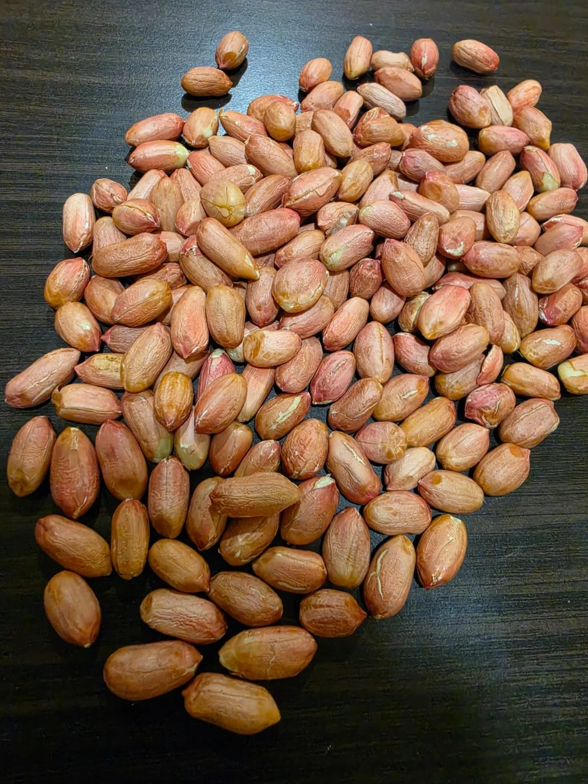 Our premium high quality raw peanuts.