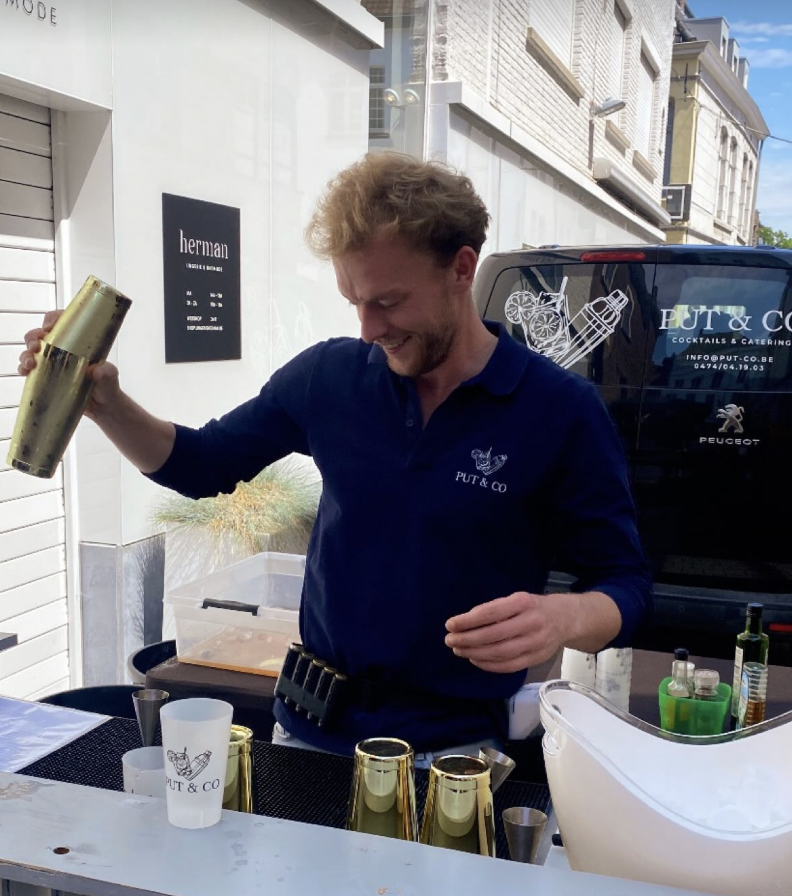Shaking cocktails met put & co
