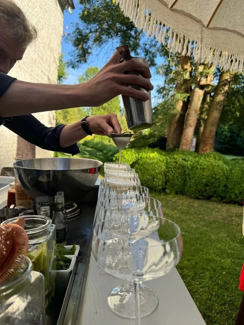 Put & Co in actie met cocktails op locatie