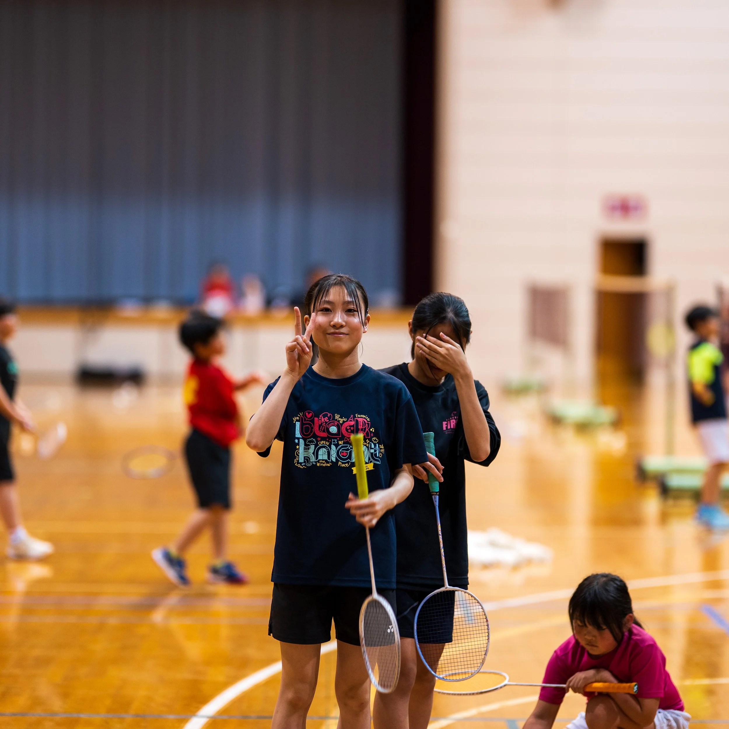 BC鶴岡公式HP https://www.bc-tsuruoka.com/information 酒田Jk様交流会 #BC鶴岡 #鶴岡六学区バドミントンスポーツ少年団 #国際バドミントンu16庄内2026 #地区総体 #顔に国旗とか書いちゃって