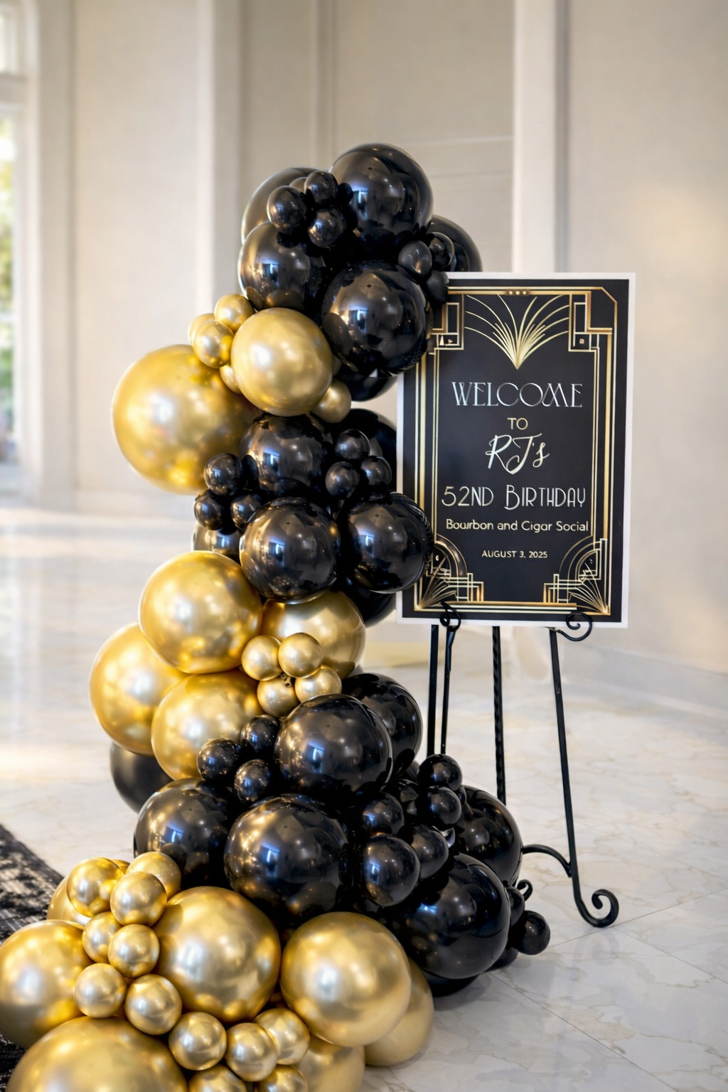 Easle Balloon Garland