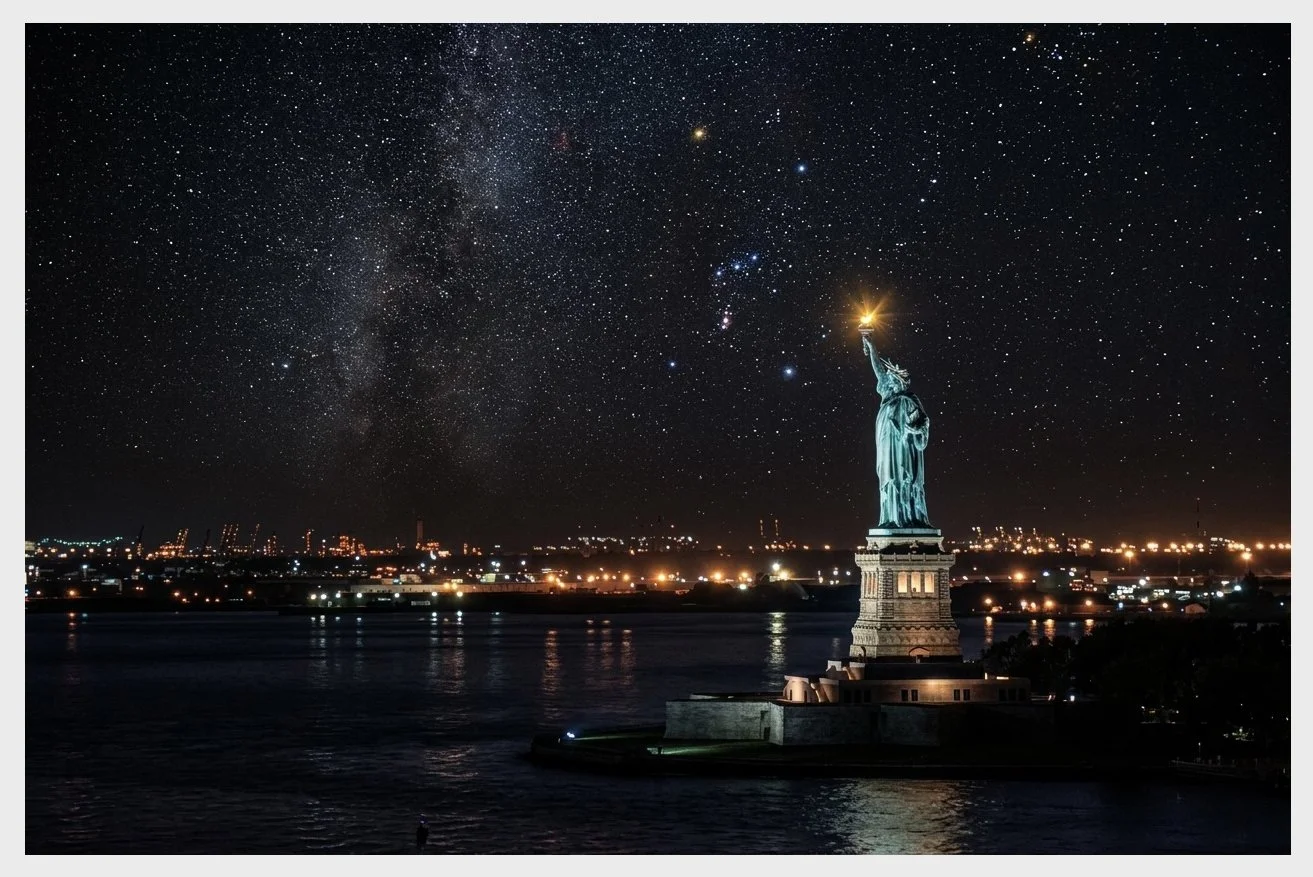 Statue Of Liberty At Night - New York.JPG