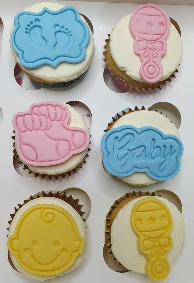new baby gender reveal custom cupcakes Merely Jane's Cakes Margate