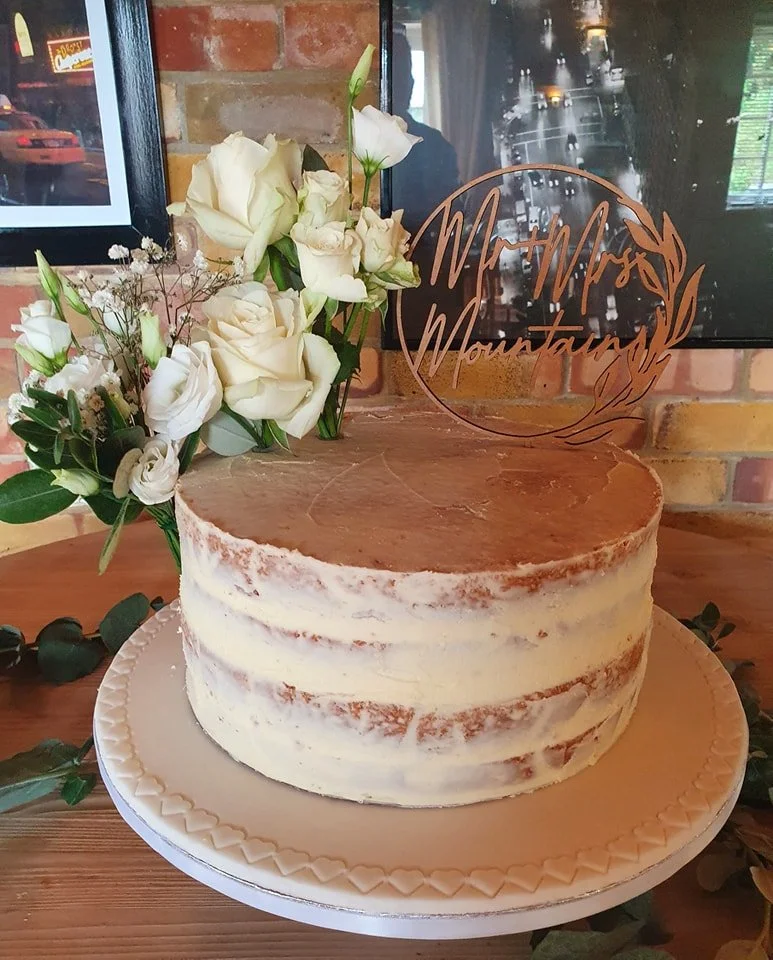 one tier custom wedding cake margate thanet merely jane's cakes