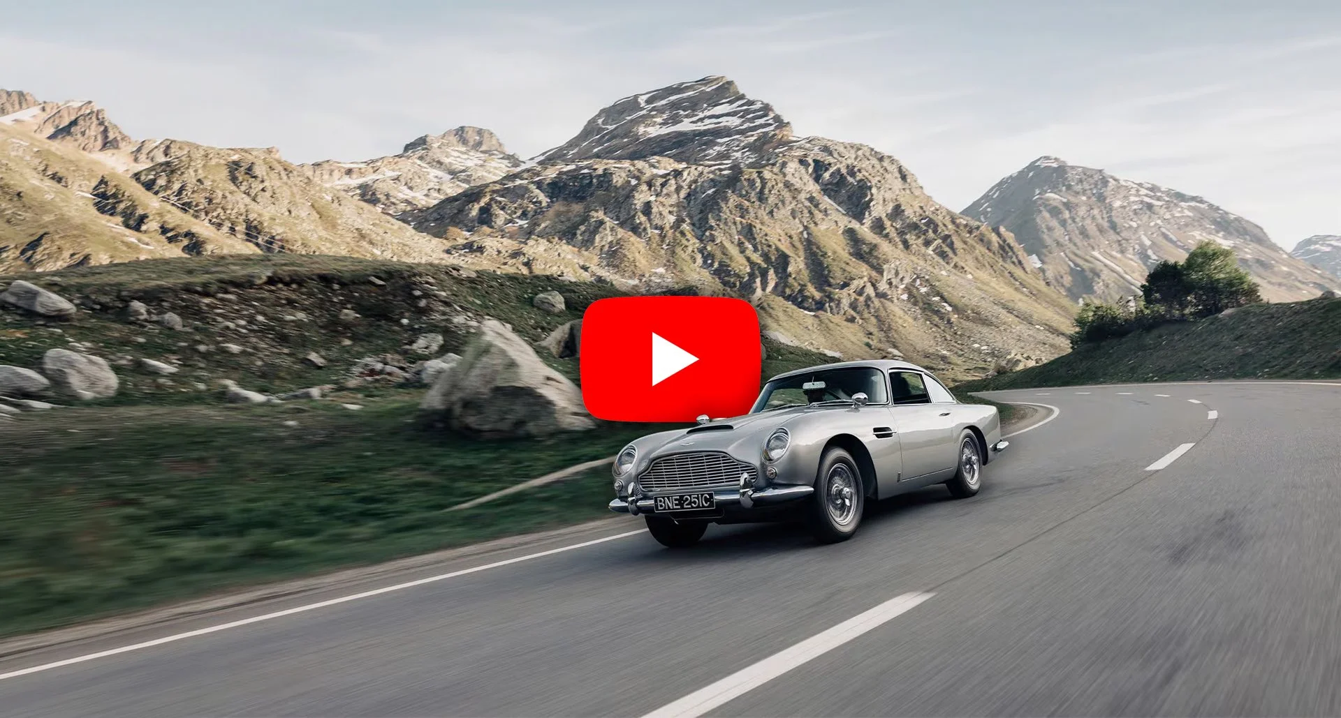 YouTube_breitlingxastonmartin_toptime-tributeto-db5-3_rgb.tif_.jpg