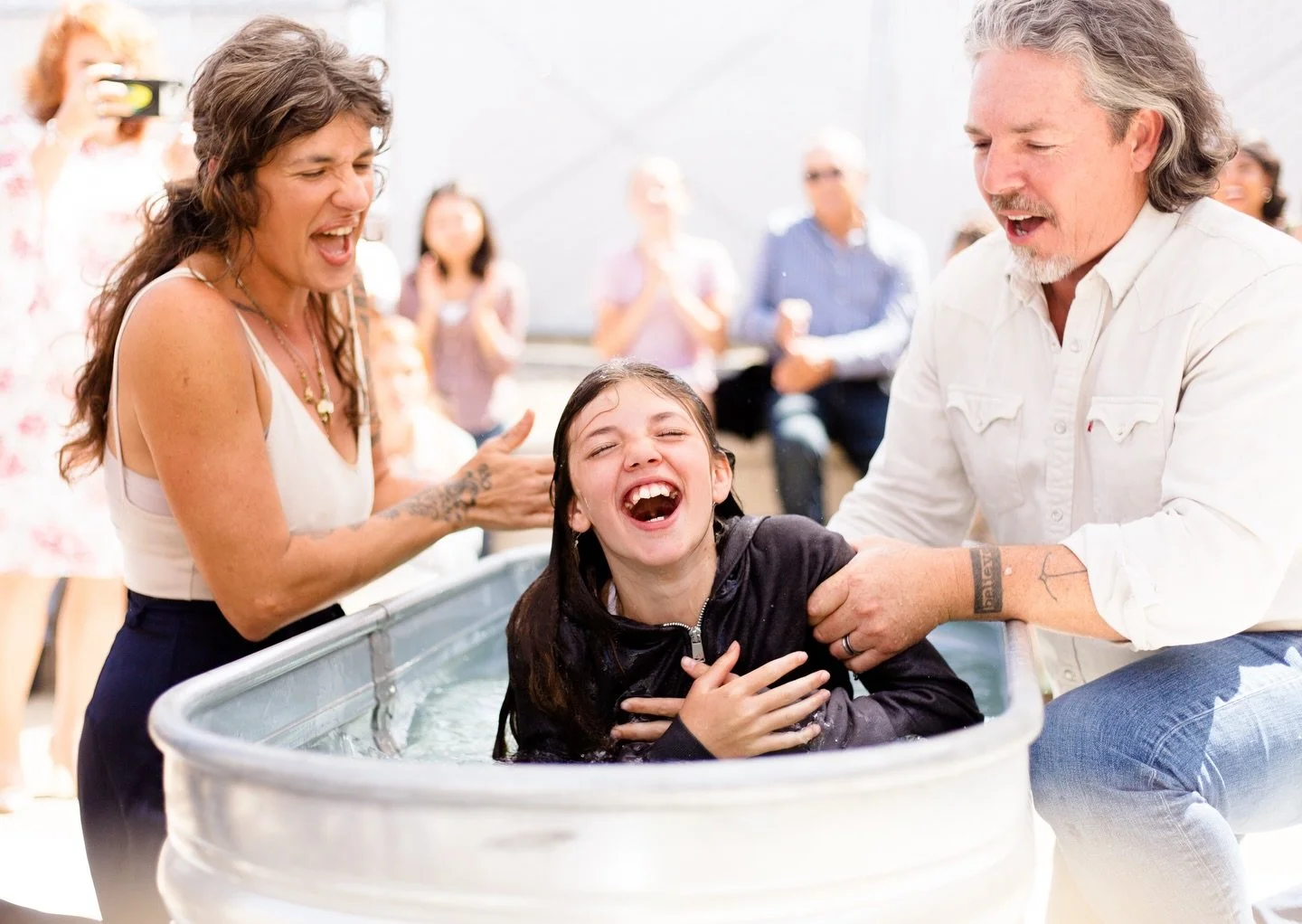 Some special moments from our Easter gathering yesterday! 
What a beautiful time of worship, teaching, communion, baptisms &amp; fellowship! 

We love you Radiant family! 

We will see you next weekend! 
9:30am (English)
11:30am (Espa&ntilde;ol)