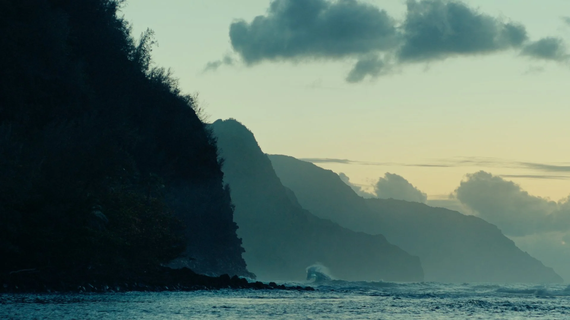 Hula Graded Clips_01_10_52_23.jpg
