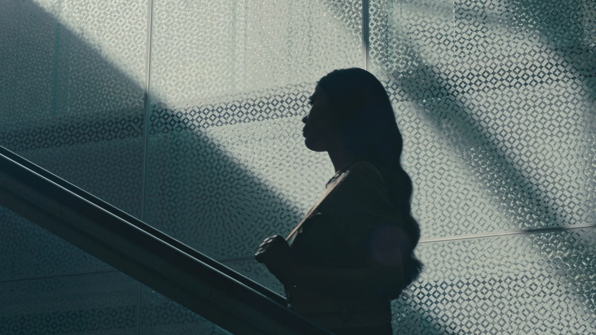 X Ala Moana_01_00_15_02.jpg