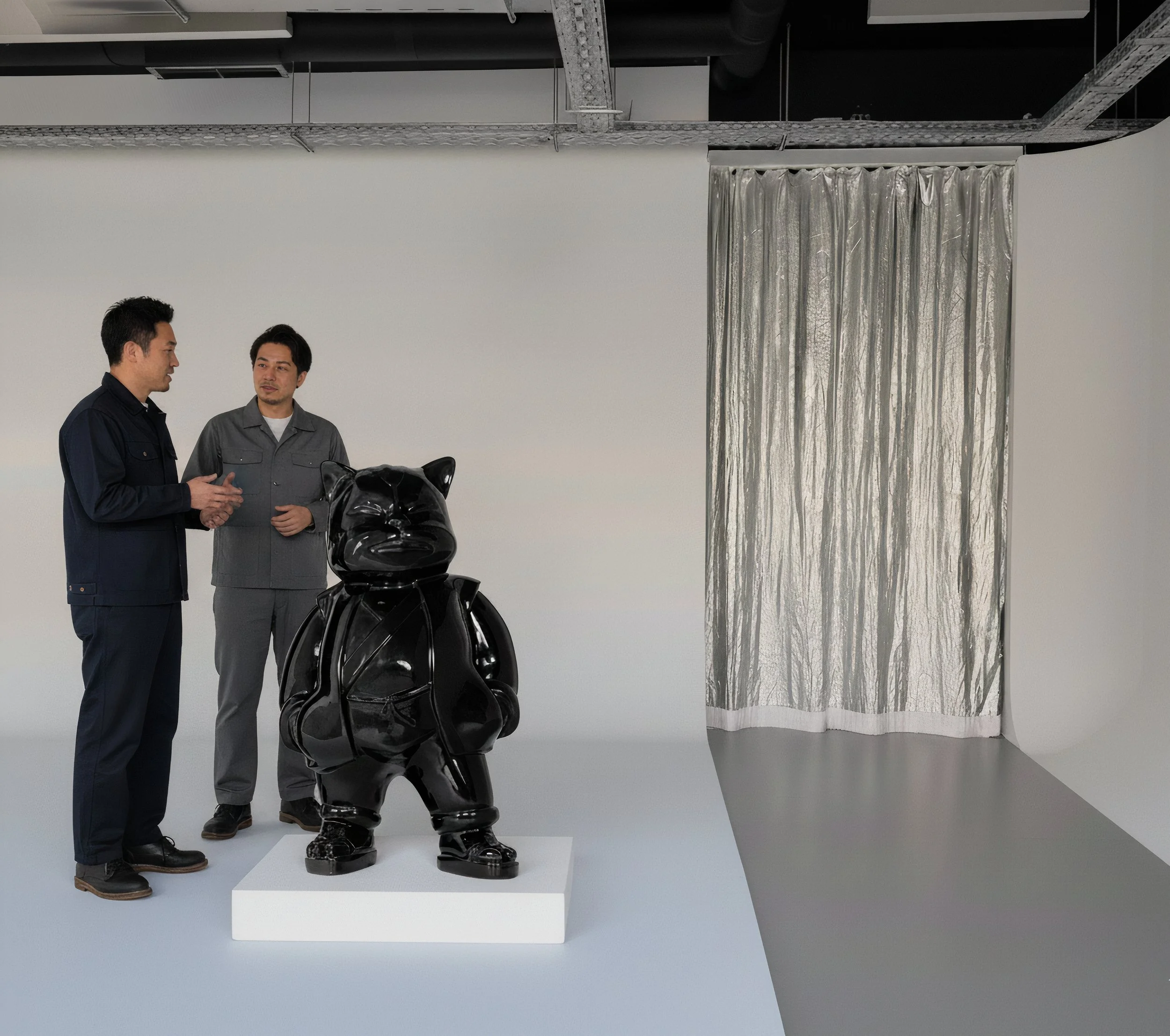 Urbancat Elegance: Black Metropolis Muse