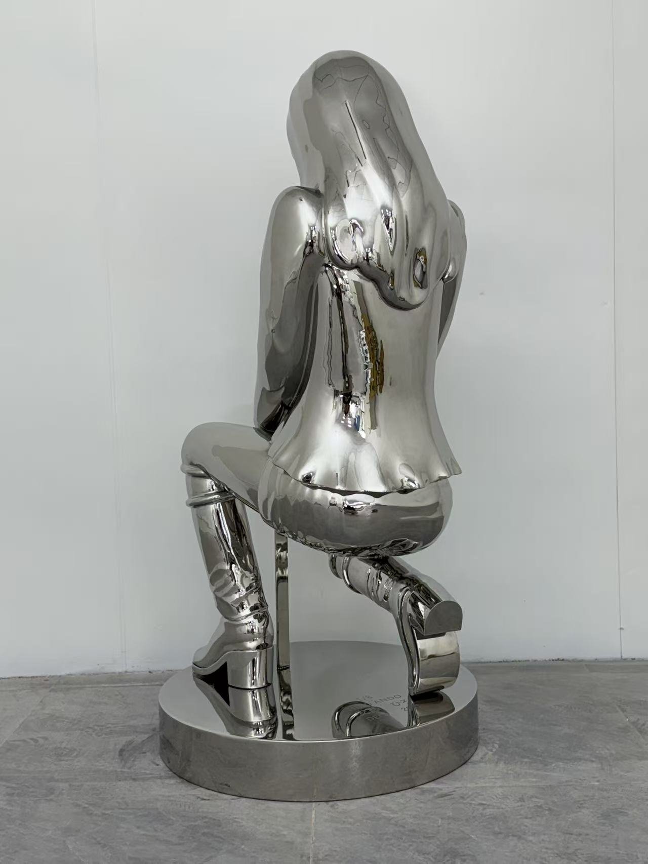 Takako C - Elegy of Steel : The Sniper’s Stillness