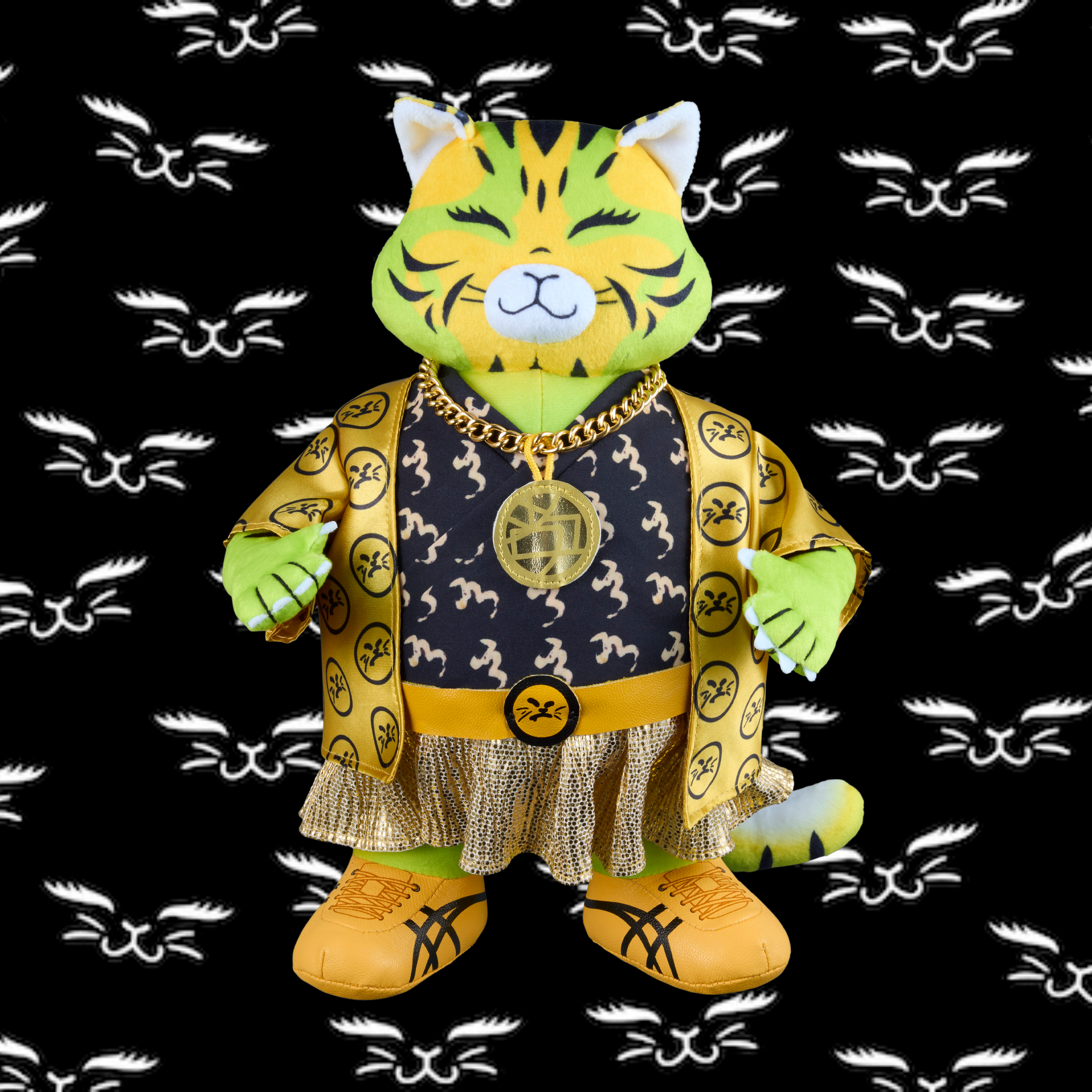 shu_multi_springcollection24_GWP_tigertoy_1x1_dmi_no-cta-removebg.png
