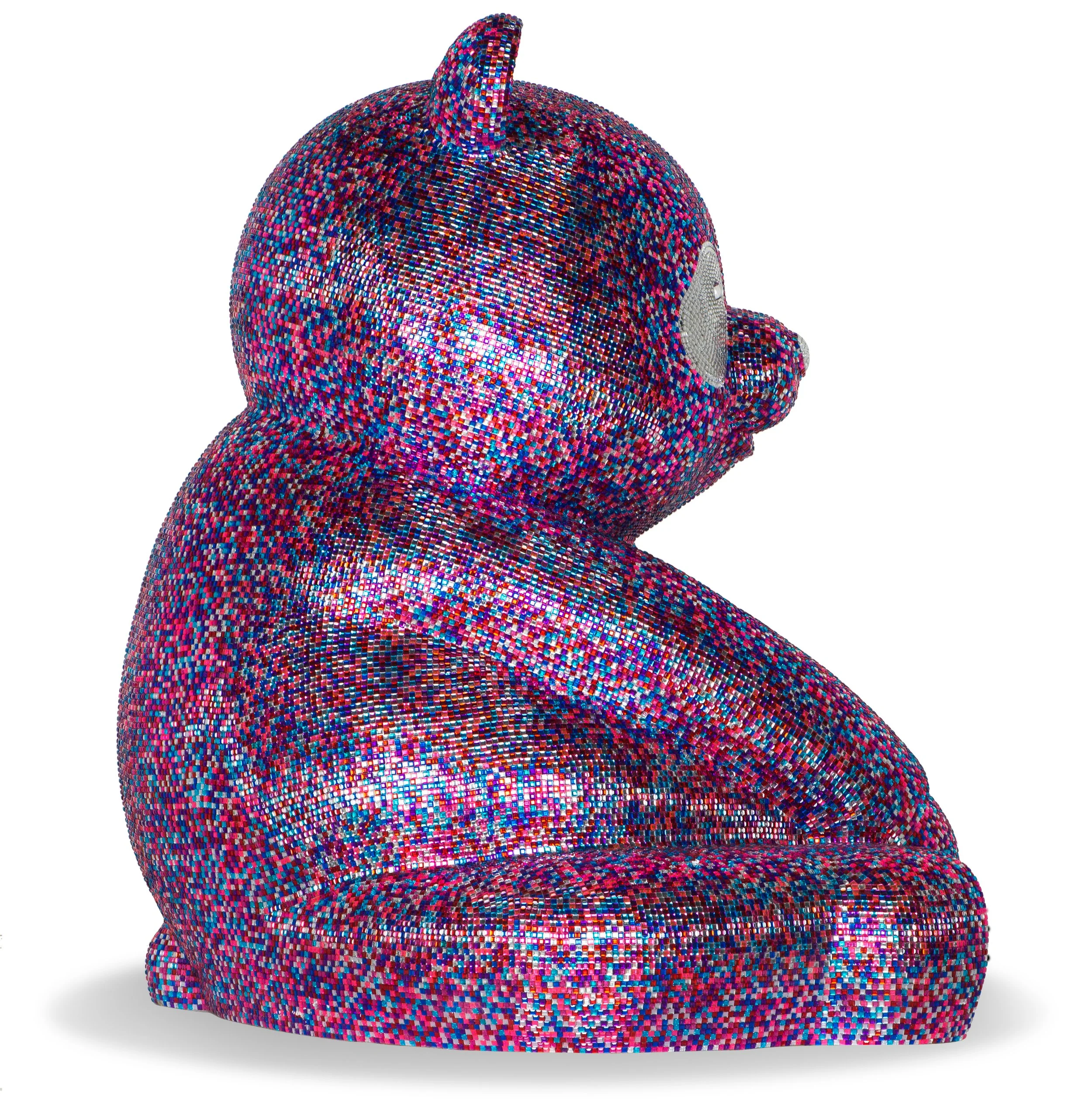 A Pandasan’s Radiance: Rose Quartz Luminescence