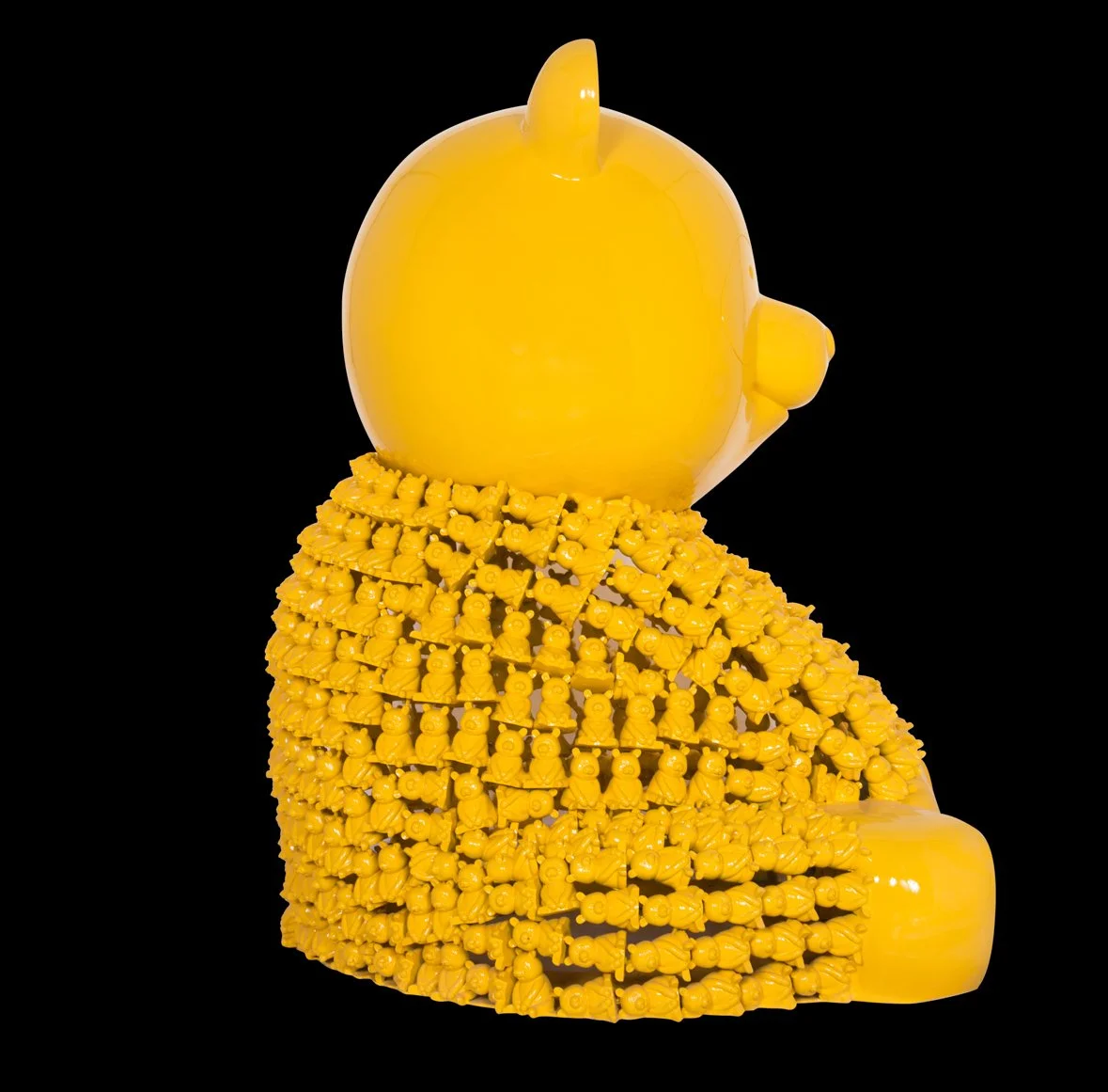 Pandason's Yellow : A Lilliputian Ballet of Chromatic Marvels