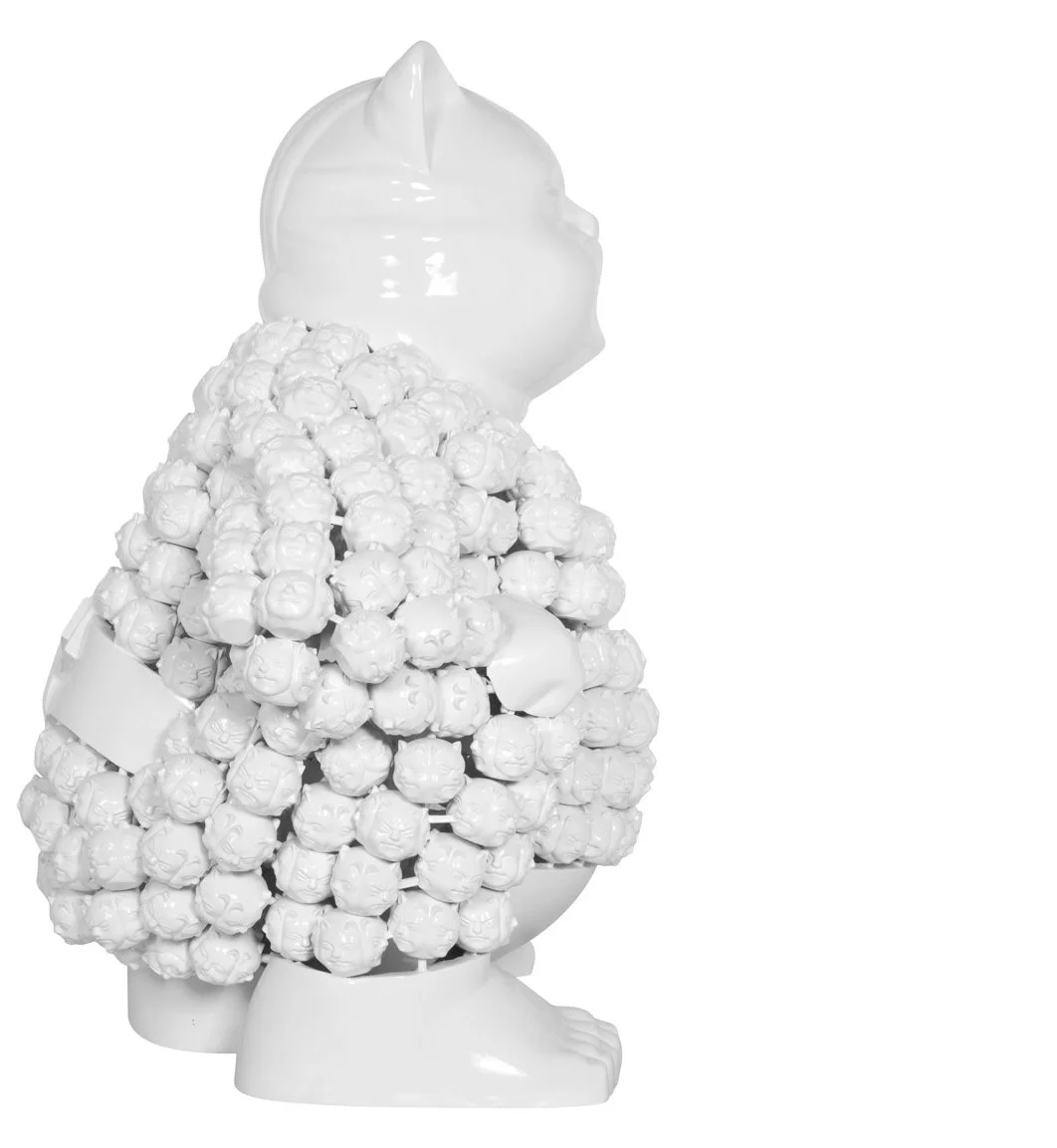 
Ivory Sumonmyoji's Resonance : A Harmonious Ode to Onmyōdō's Enigmatic Dance of Dualities