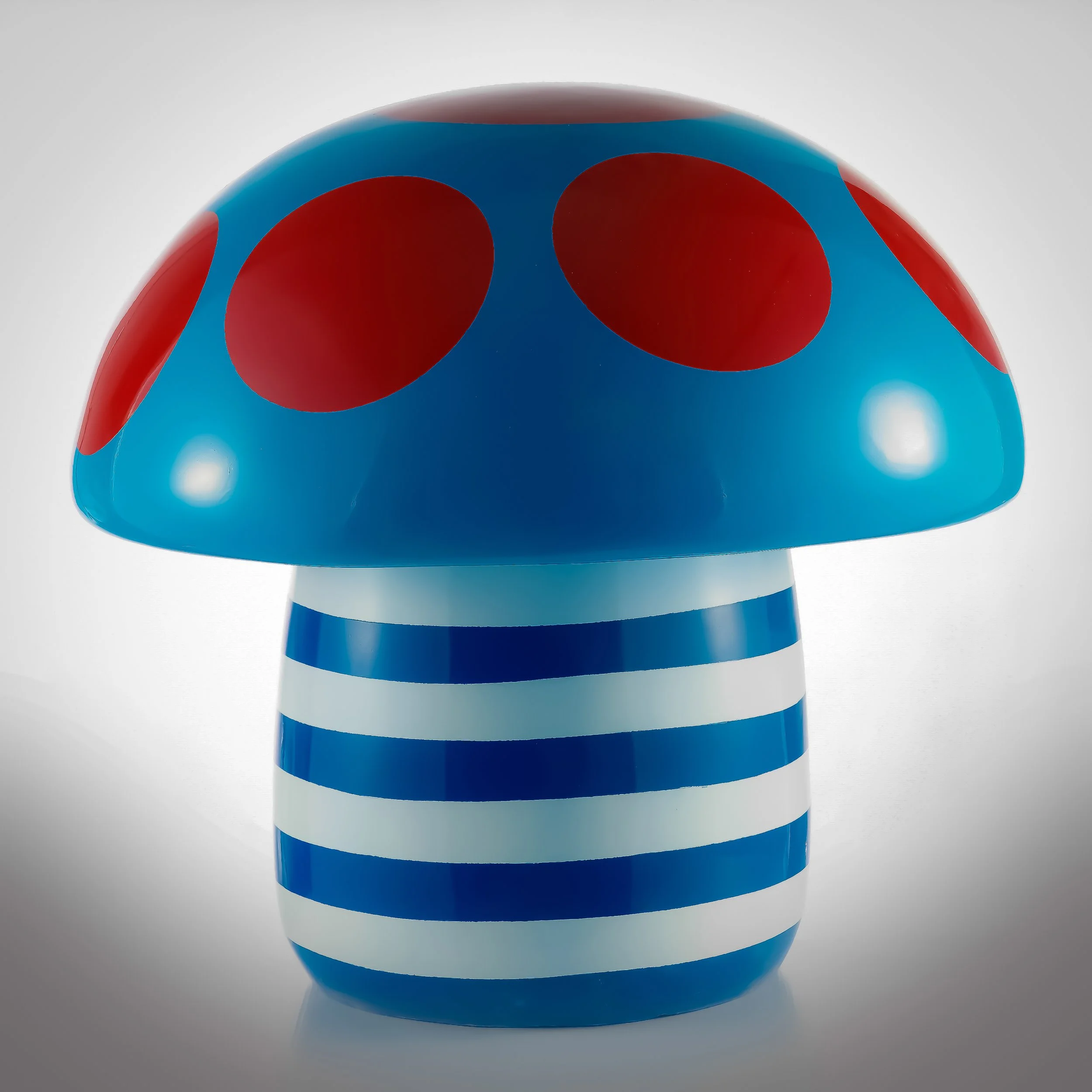 Shiitake Sprouts : Miniature Magic Unveiled