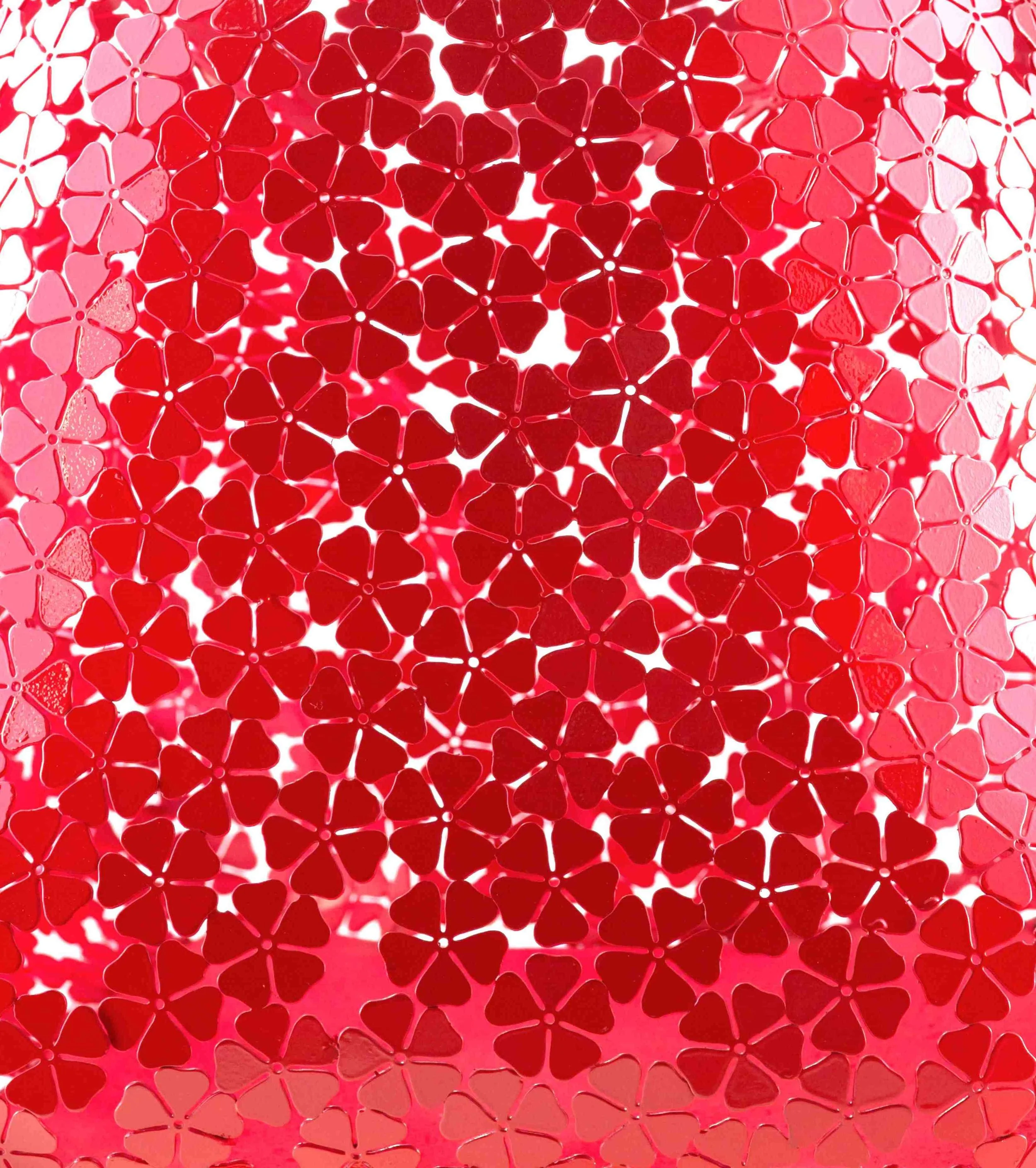 Pandasan's Petite Blossom: Red Serenade