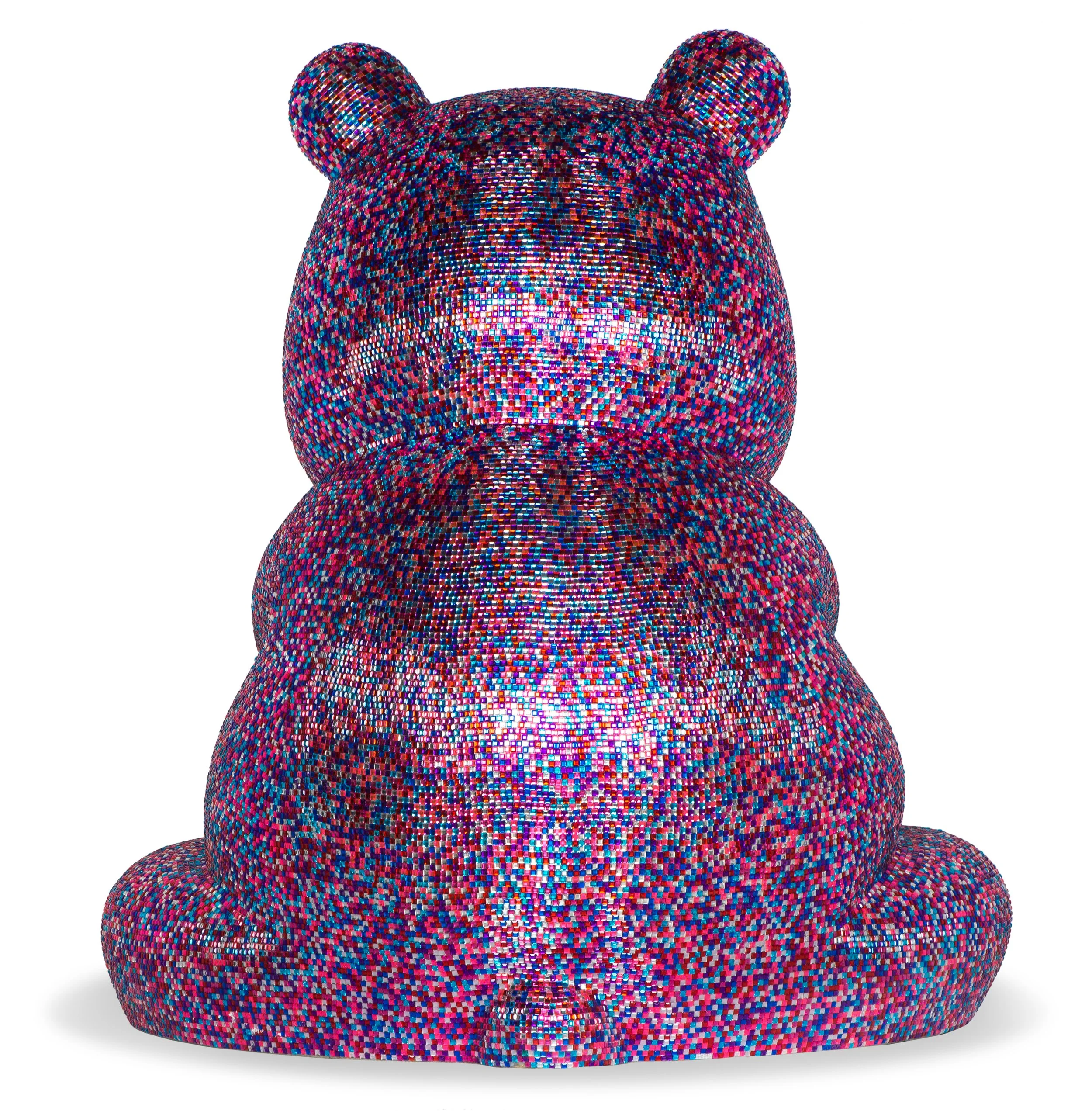 A Pandasan’s Radiance: Rose Quartz Luminescence