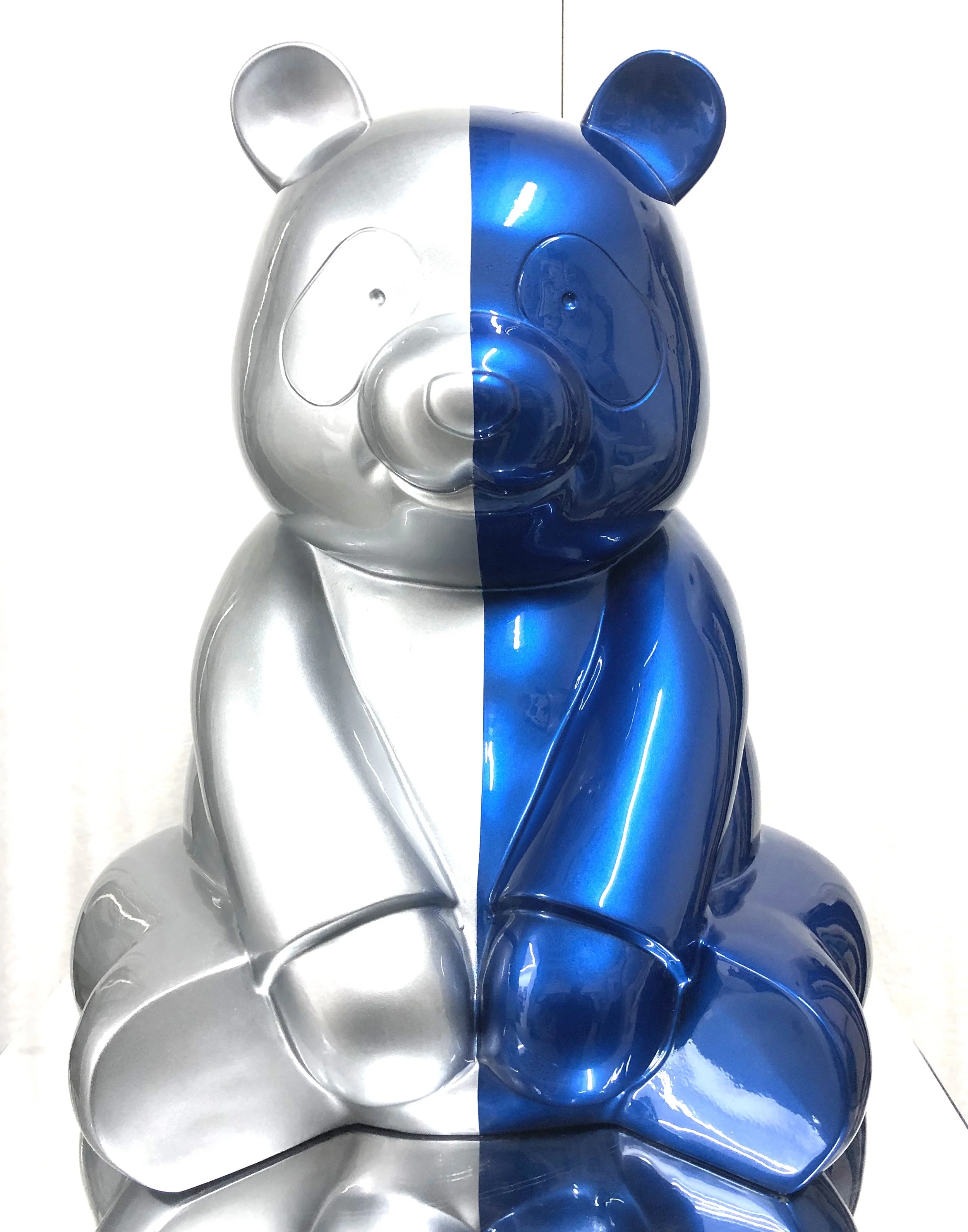 The United Pandasan: Spectral Symmetry Blu & Silver,