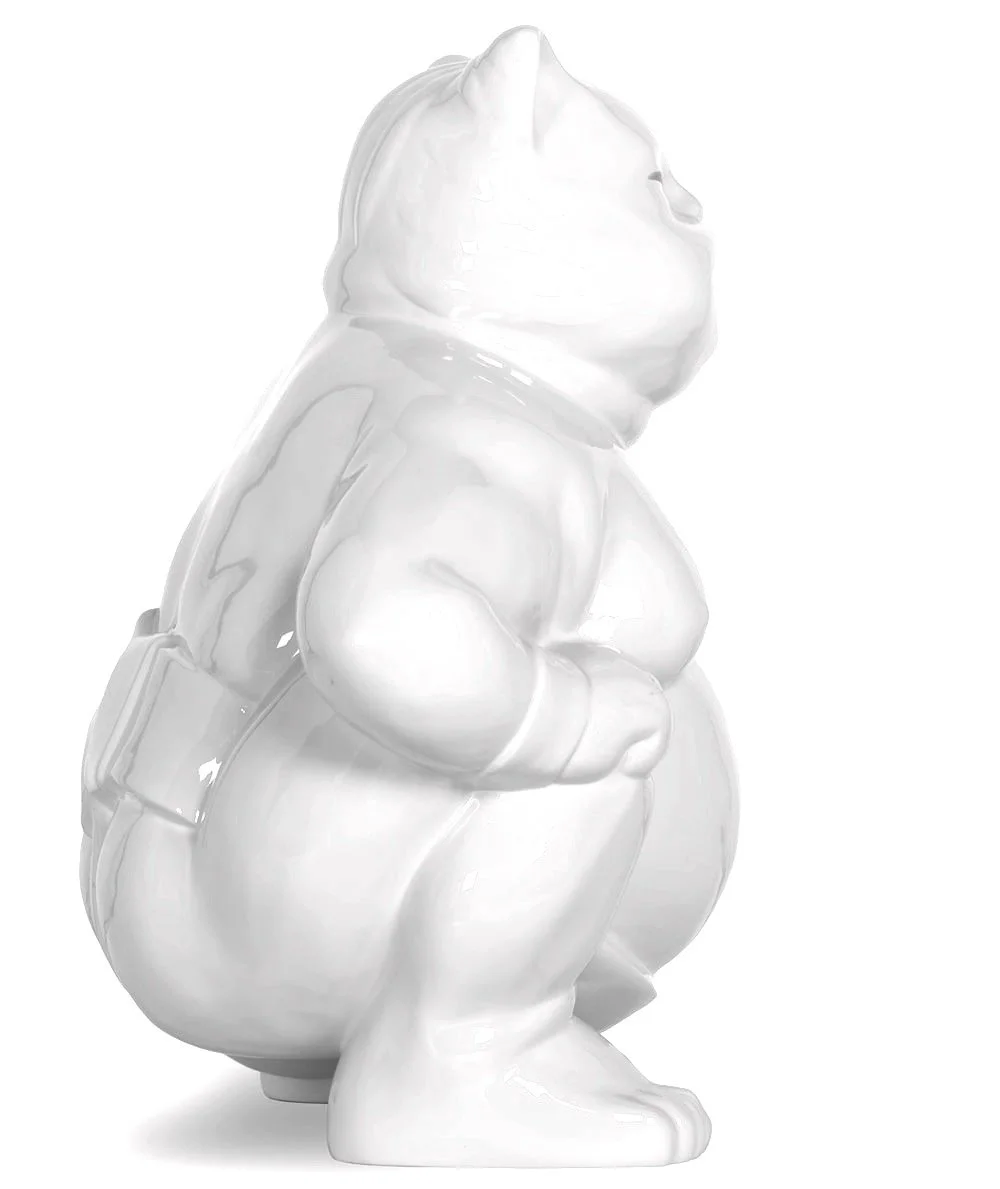 Elegant Sumocat: White Dance and Battles of Balance