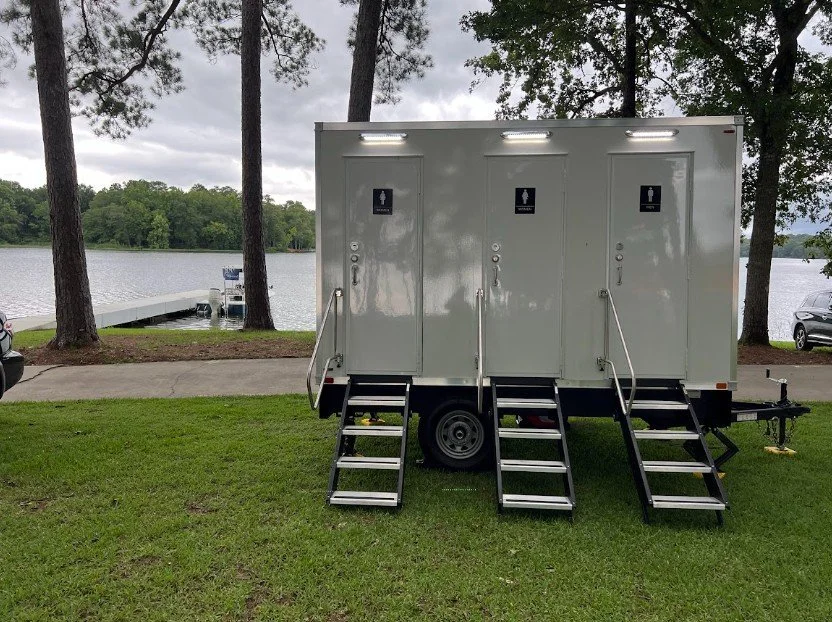 Luxury restroom rentals serving the Birmingham, Mountain Brook, Homewood, Vestavia Hills, Hoover, Trussville, Gardendale, Pelham, Helena, Chelsea, Leeds, Moody, Oxford, Tuscaloosa, Auburn, Huntsville, and Montgomery areas 