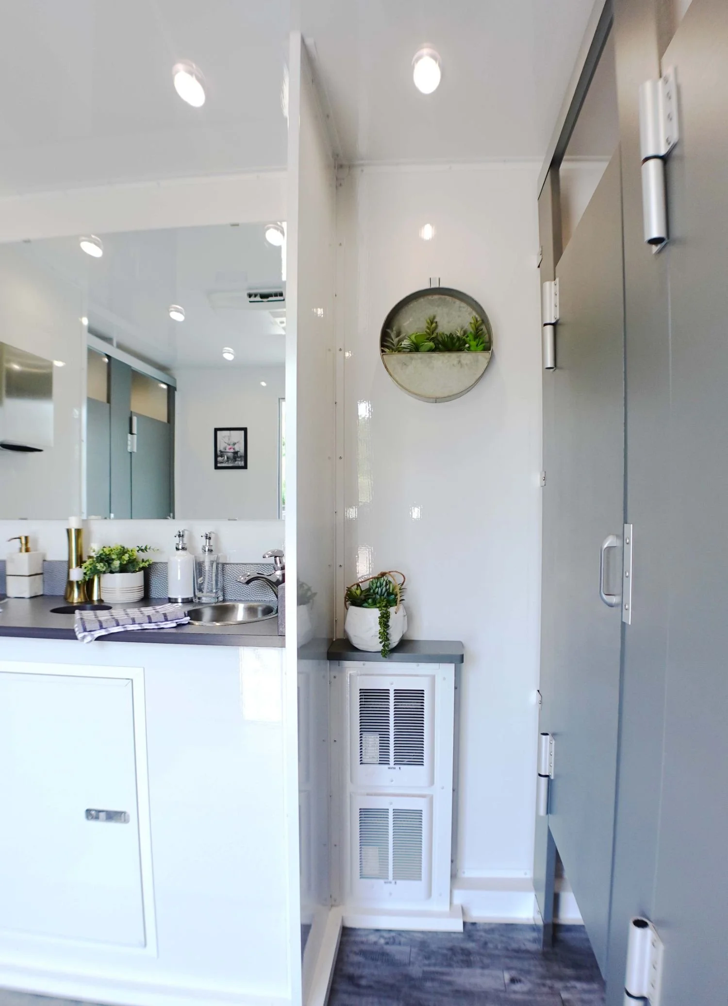 processed_10 Station Pro Series_05.jpeg