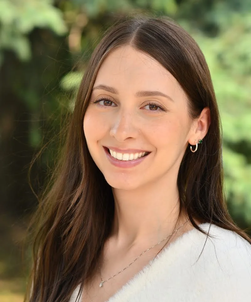 Lexi Muniak - Registered Psychotherapist