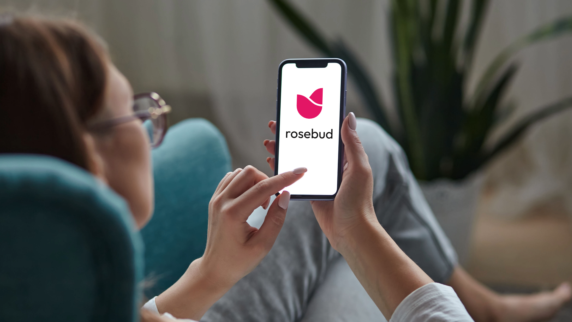 Using the Rosebud journal app to support journey through growth and change with online therapy from home