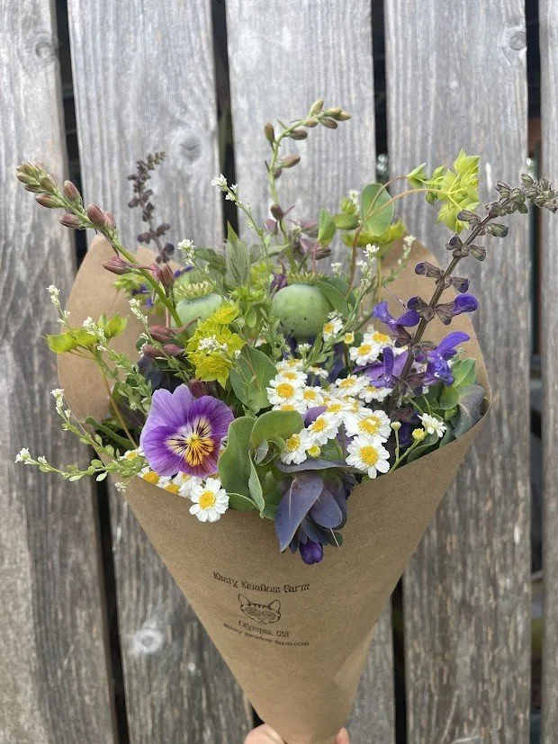 flower bouquet 1 website.jpeg