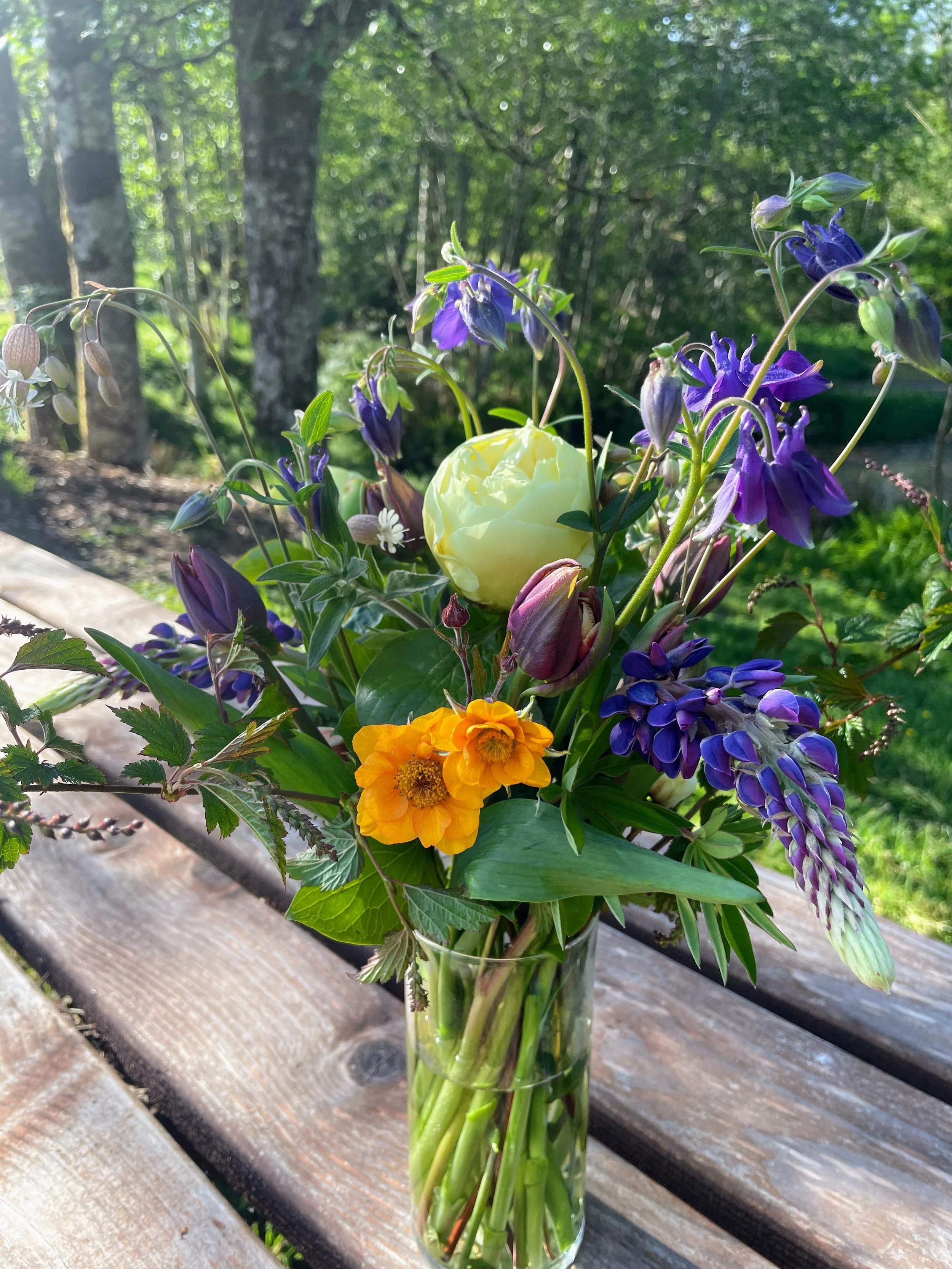 flower arrangement 5.jpeg