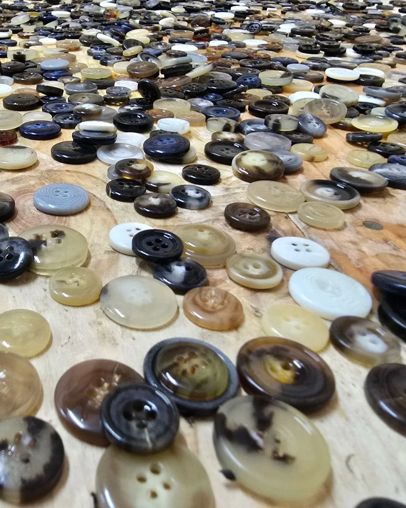 All type of Polyester buttons suitable for coats, Waist coats, jackets, shirts, tshirt etc available in custom shapes and sizes