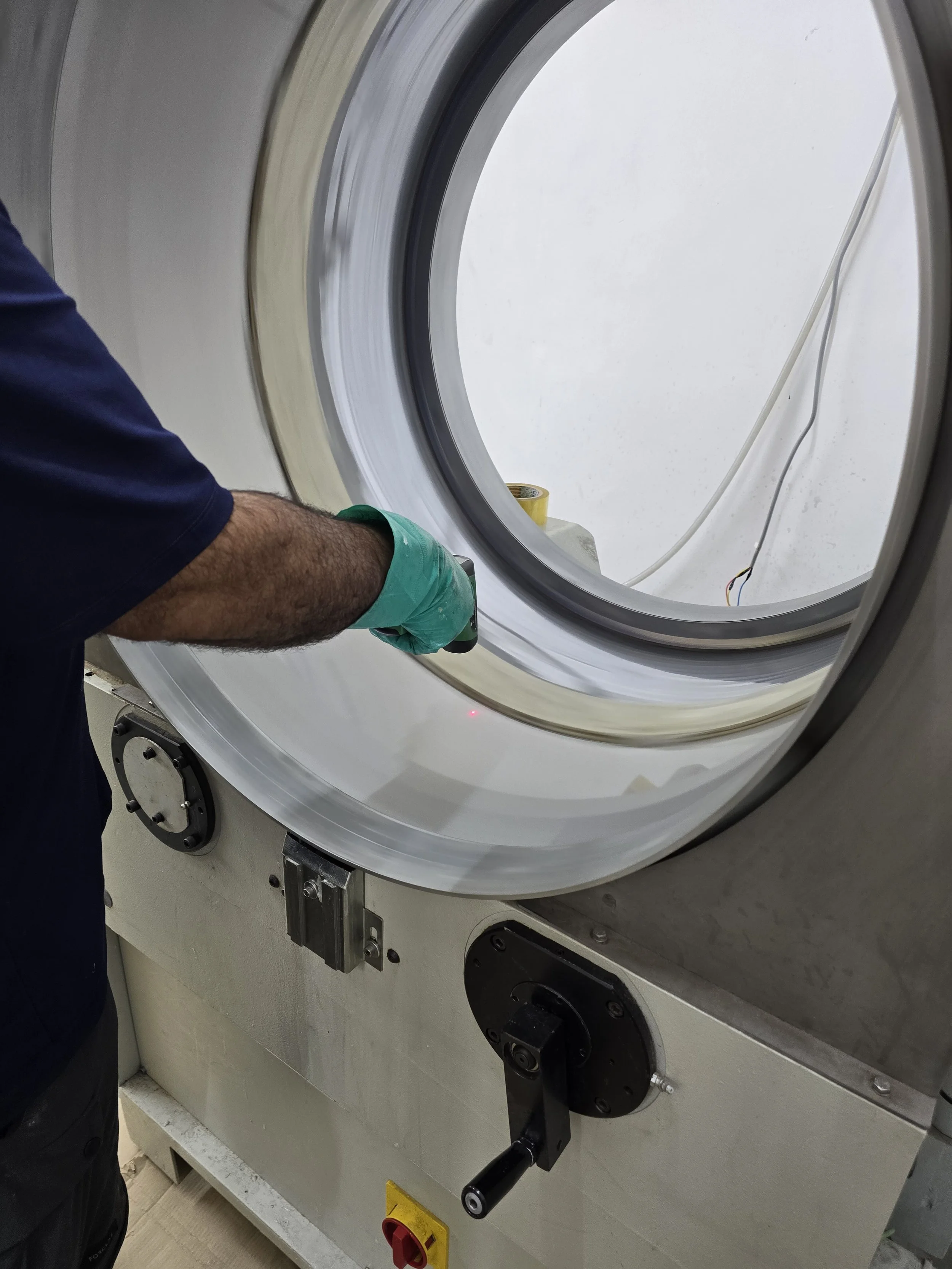 Centrifugal casting of polyester sheets for shirt buttons