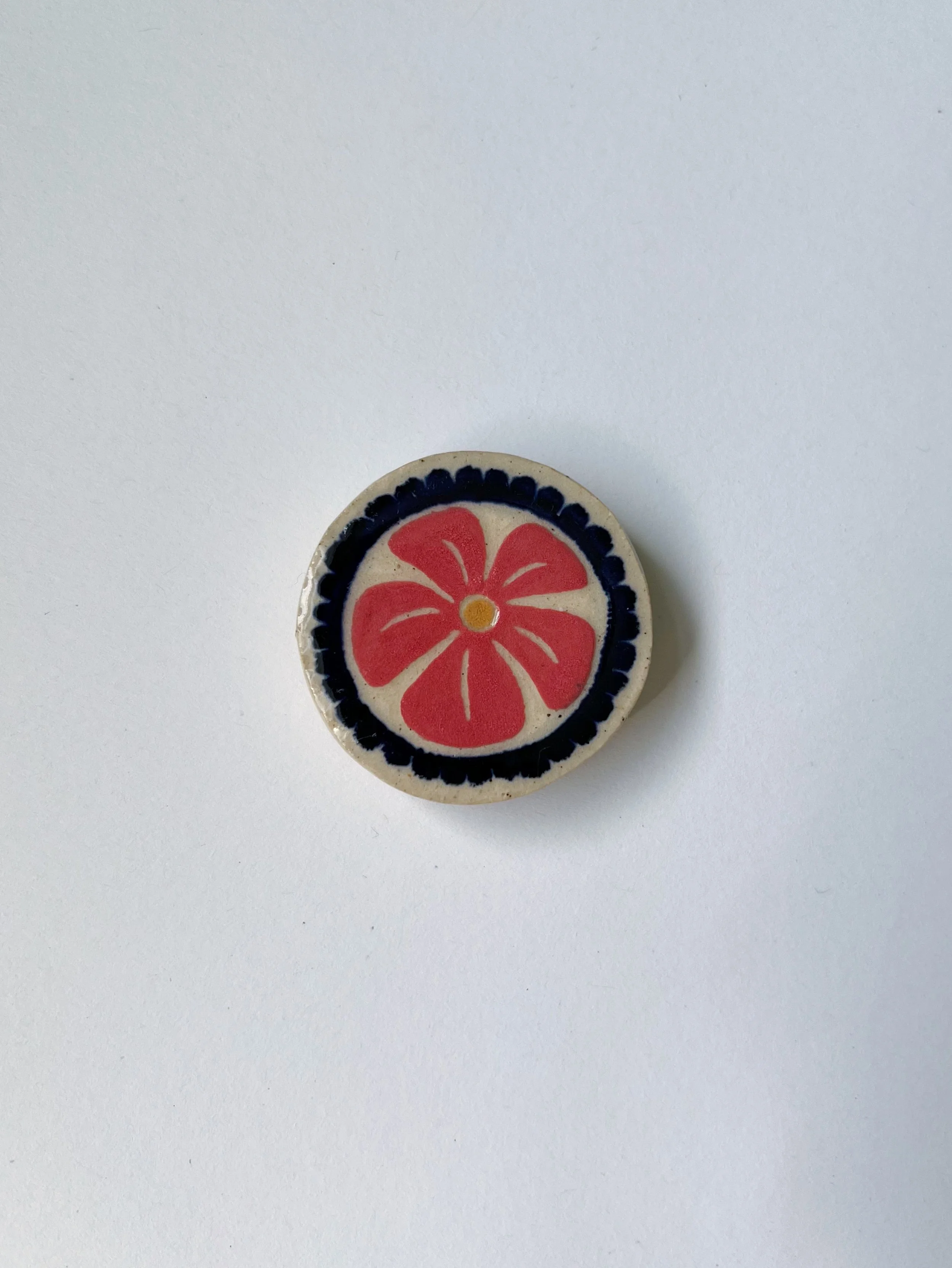 Pink/Navy Flower Magnet