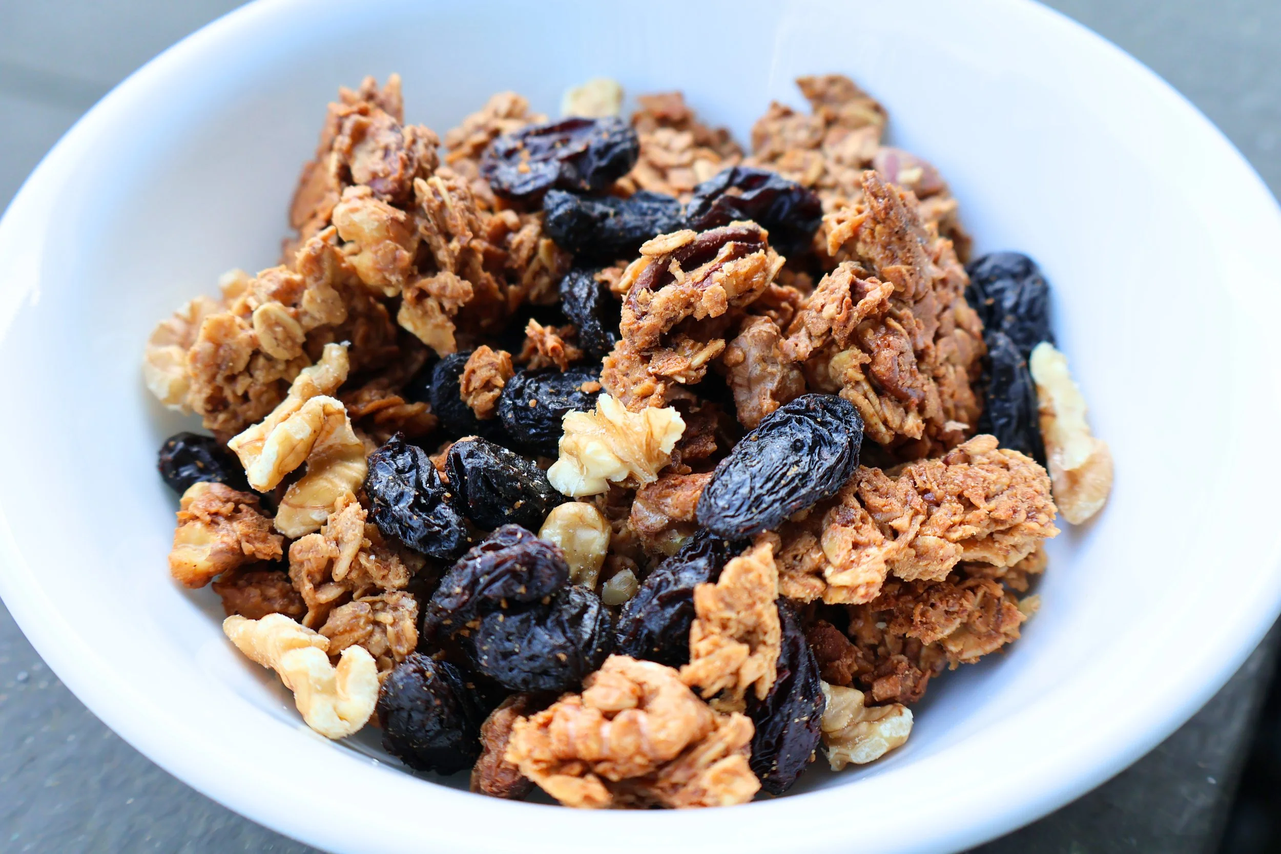 Oatmeal Raisin Cookie Granola