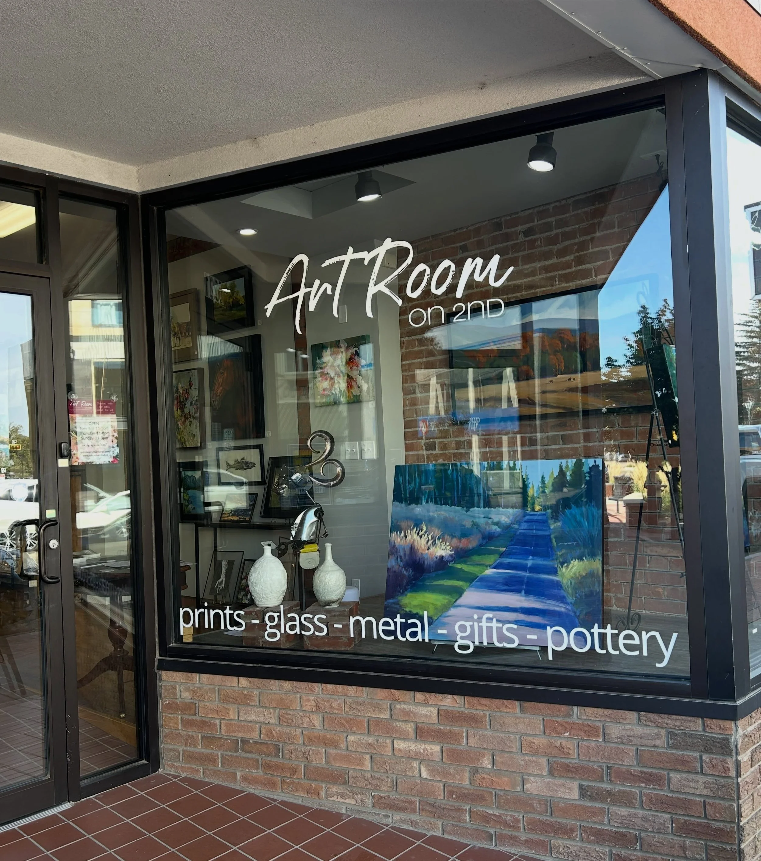 There are so many beautiful works in the gallery right now, each one waiting to be experienced in person. ✨

Come by Art Room on 2nd and take your time discovering the work of our talented artists and makers.

We&rsquo;re open 6 days a week:
Tuesday&