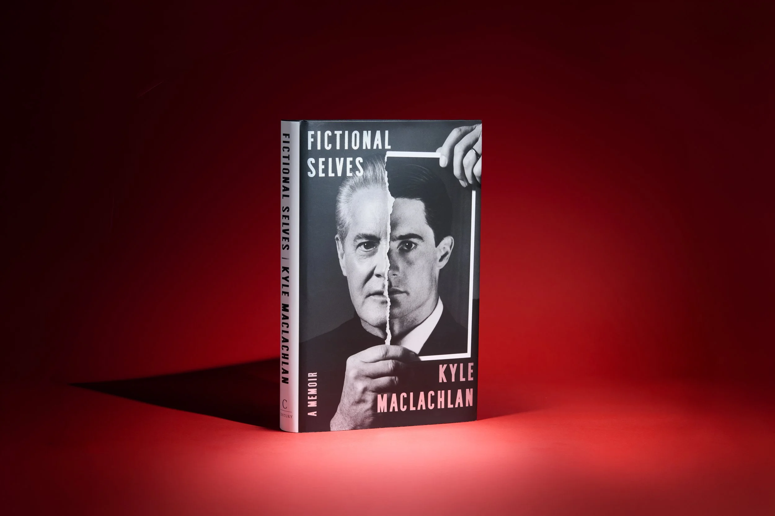 Kyle-Maclachlan---Fictional-Selves_04.jpg
