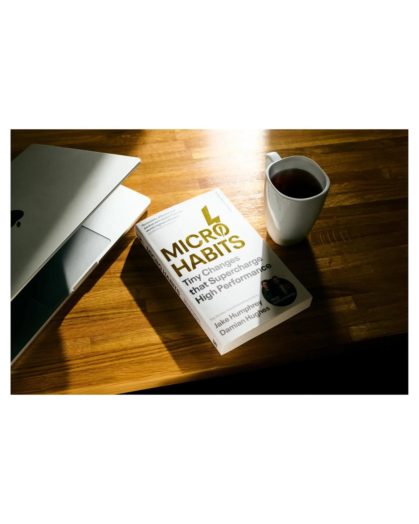 Really liked how these came out - Micro Habits shot for @penguinukbooks / @highperformance 

@jakehumphrey / @liquidthinker 

#outnow #prh #bookphotography