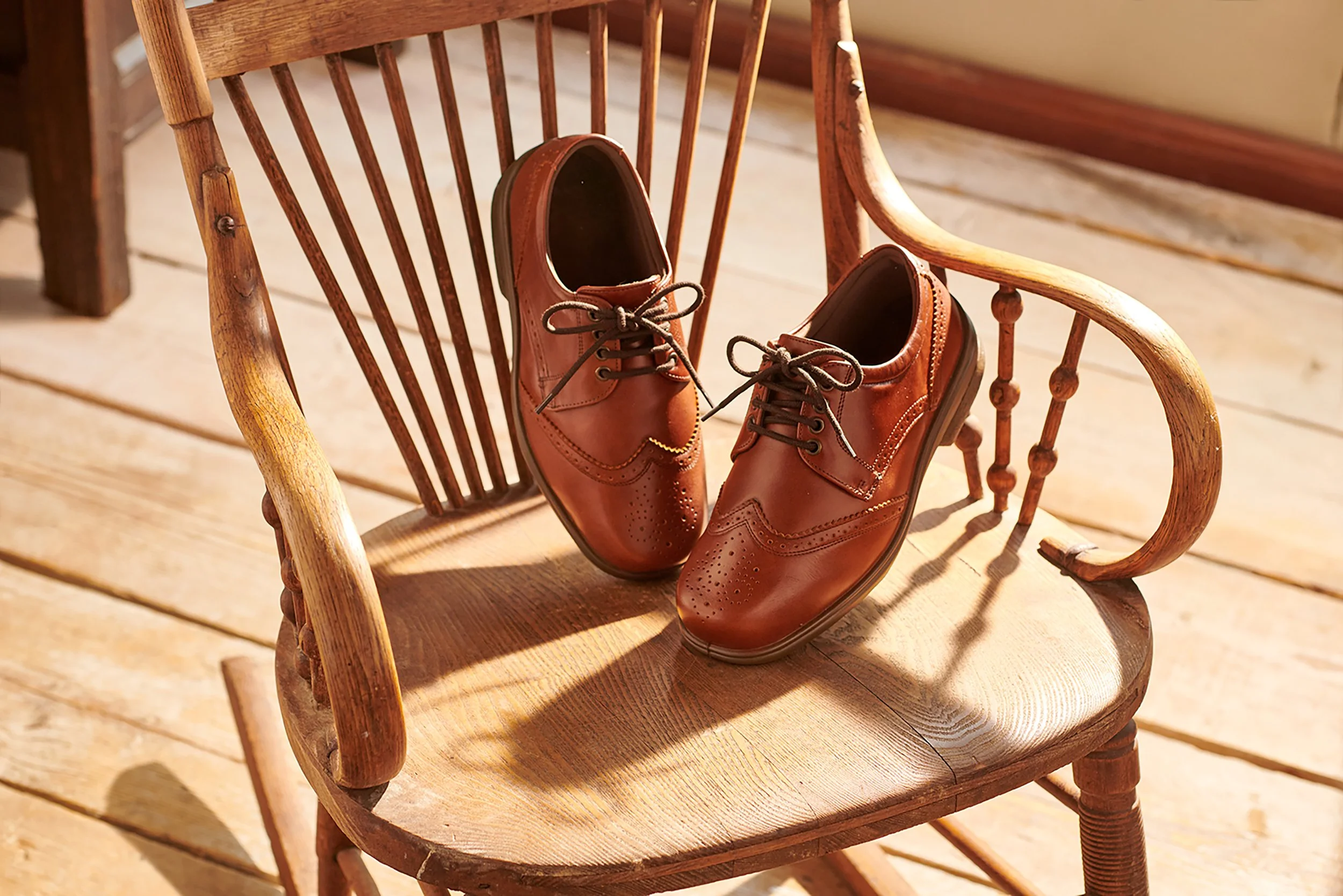 SS25-323_Derby-Cognac.jpg