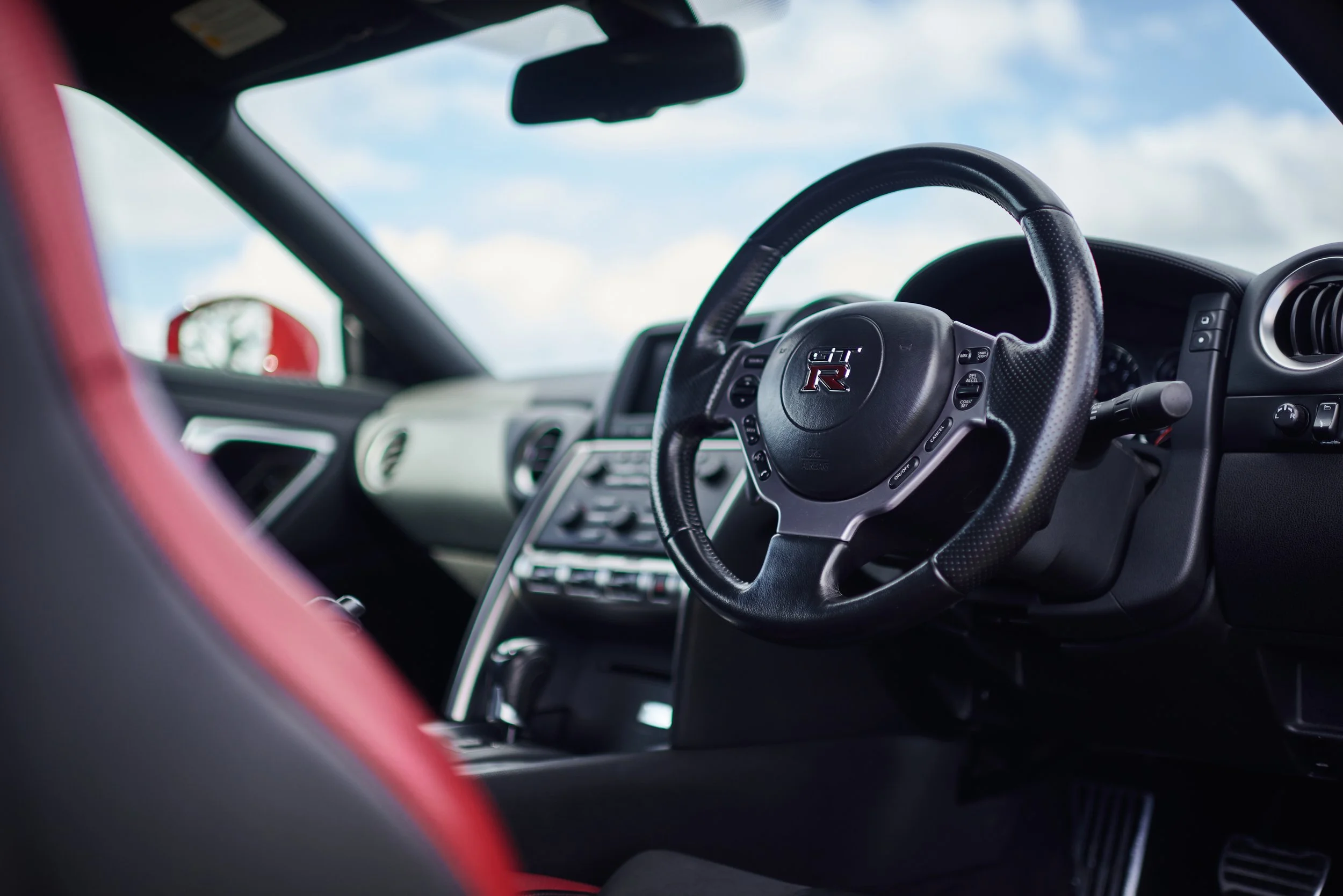 nissan gt-r-49.jpeg