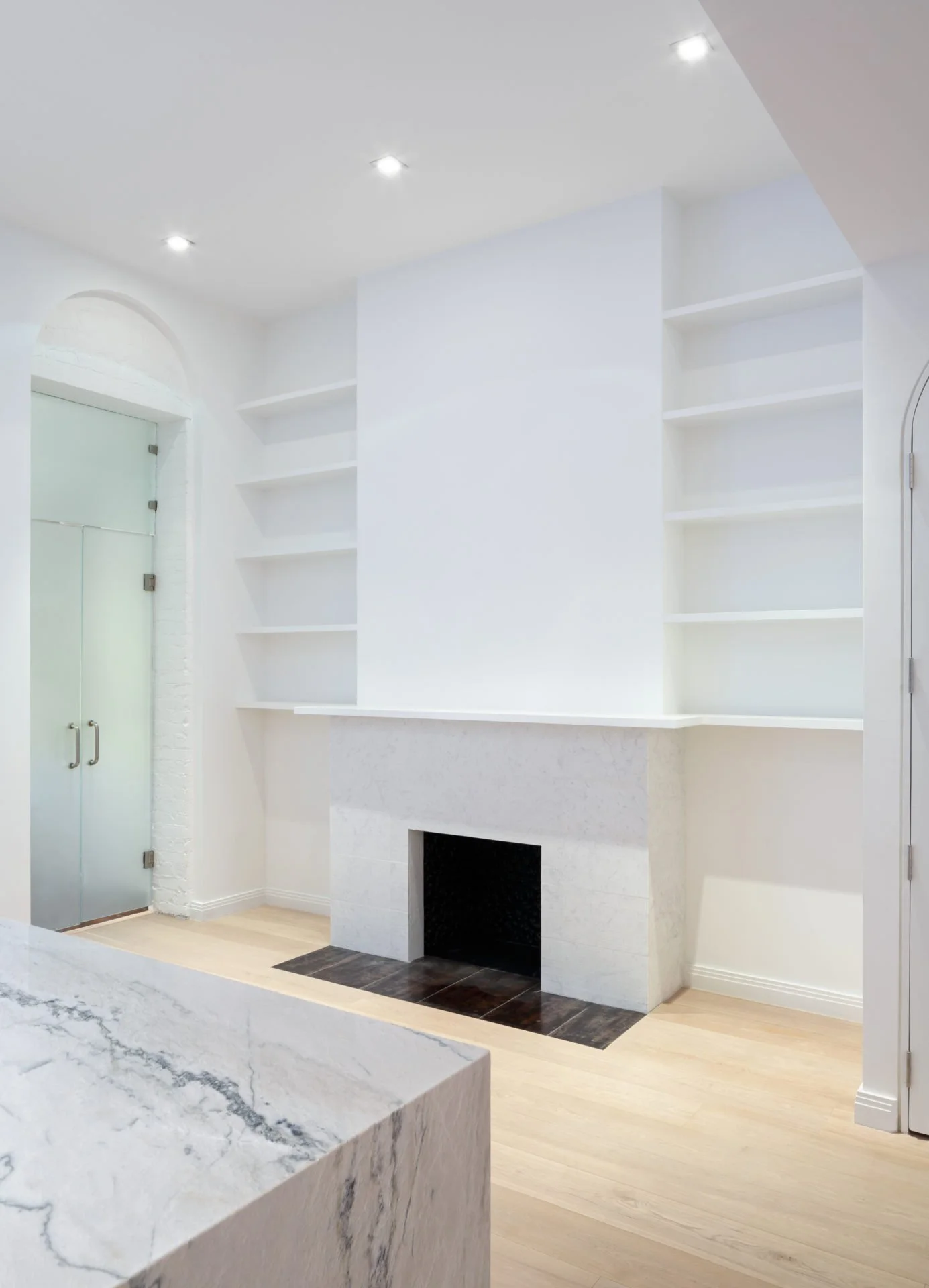 ColinMiller-385WestEnd-0006-2283-v2-1.jpg