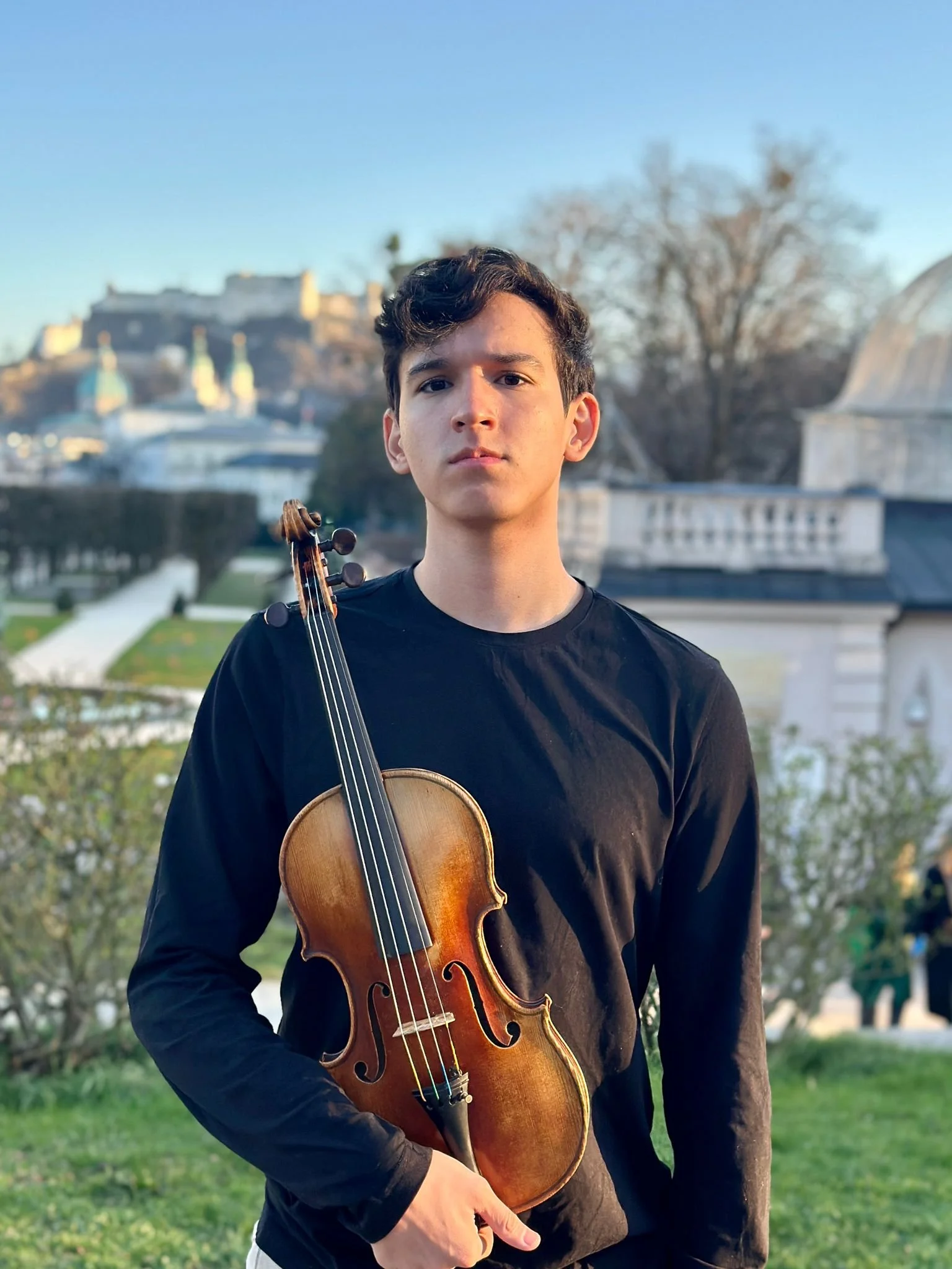 GUILHERME PEREZ violino