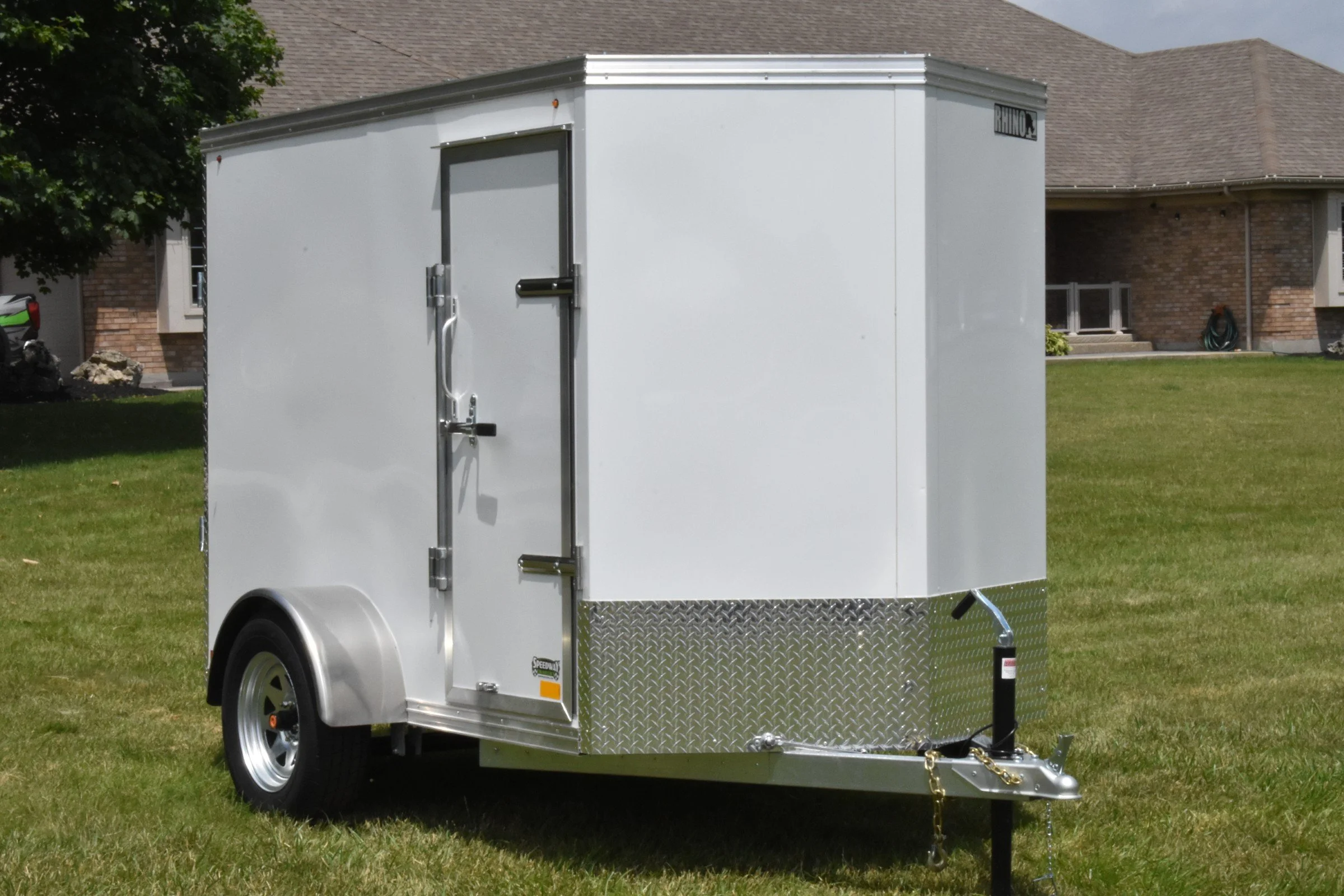 5' x 8' Enclosed Trailer