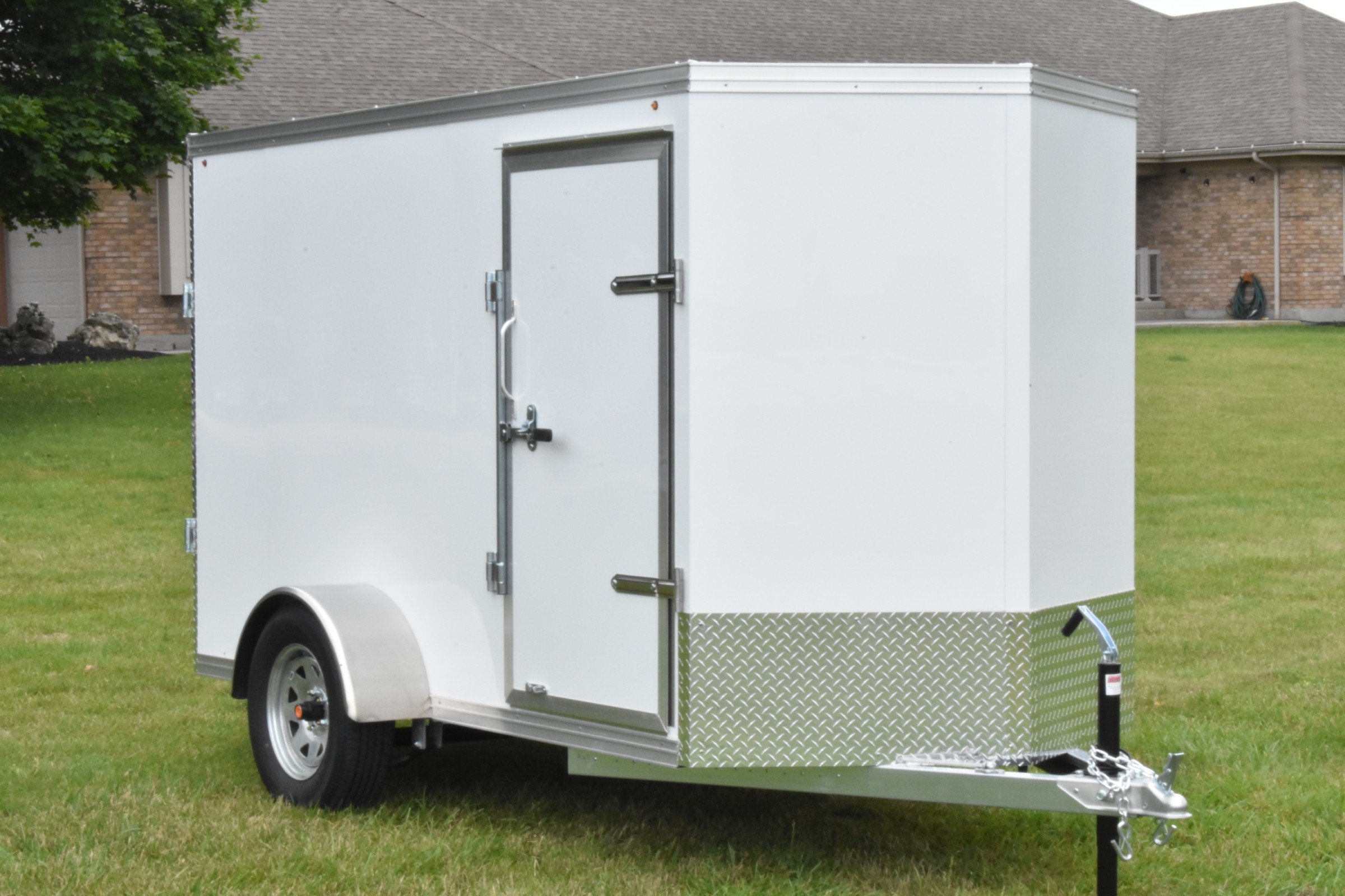 5' x 10' Enclosed Trailer