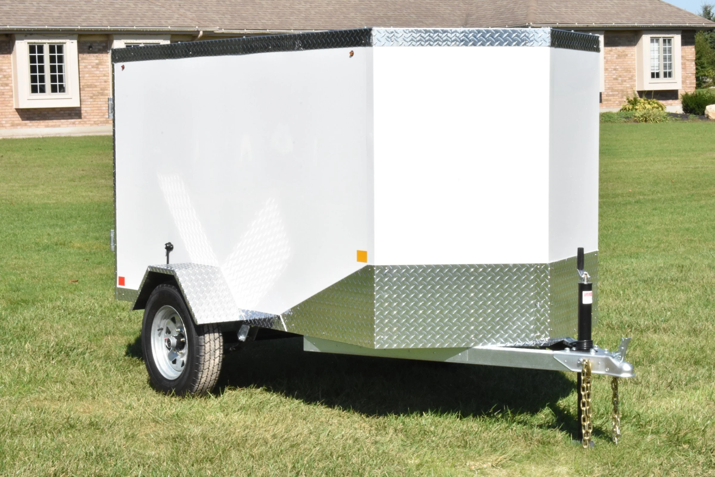 4' x 8' Enclosed Trailer