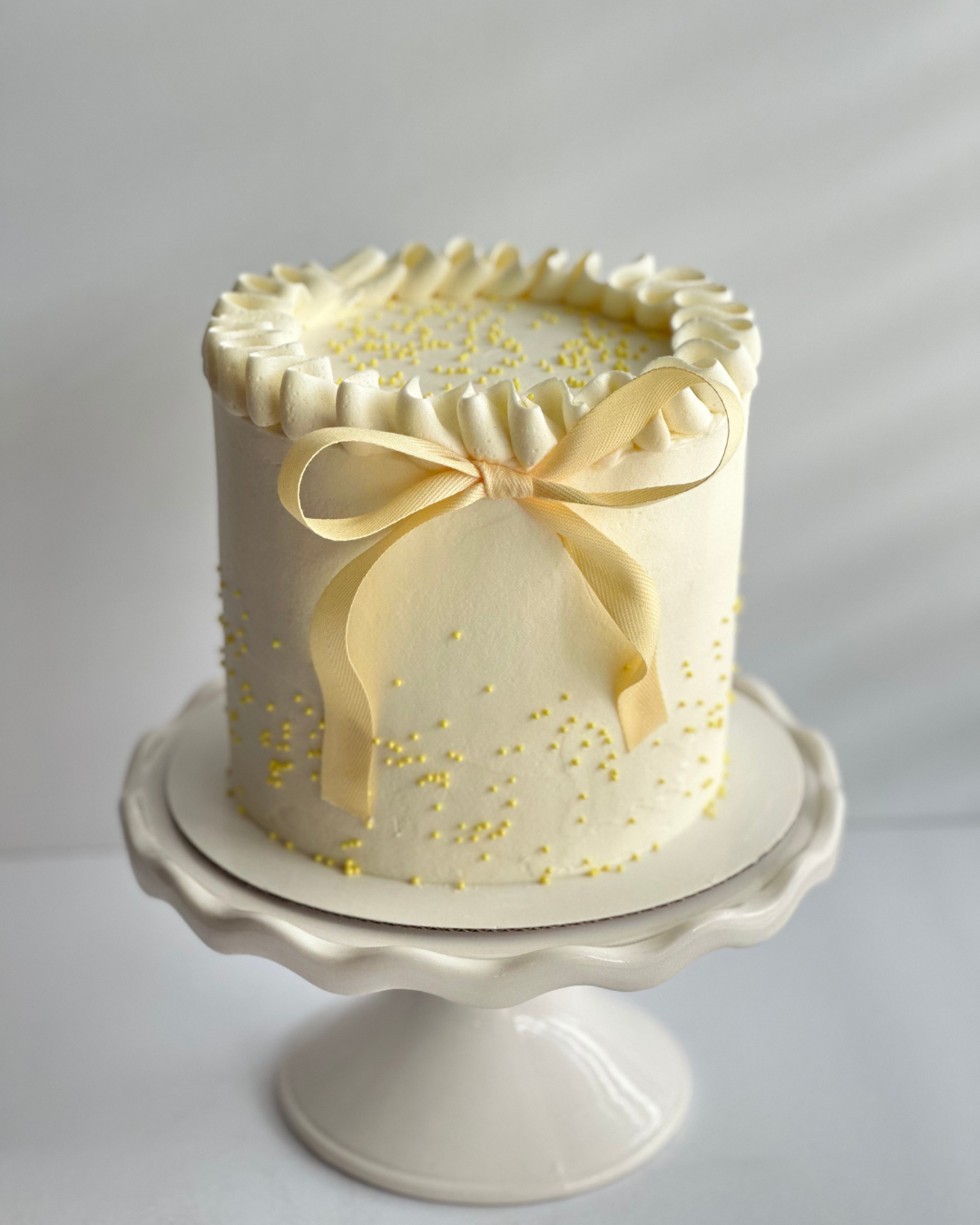 Ribbon Cake Design.png