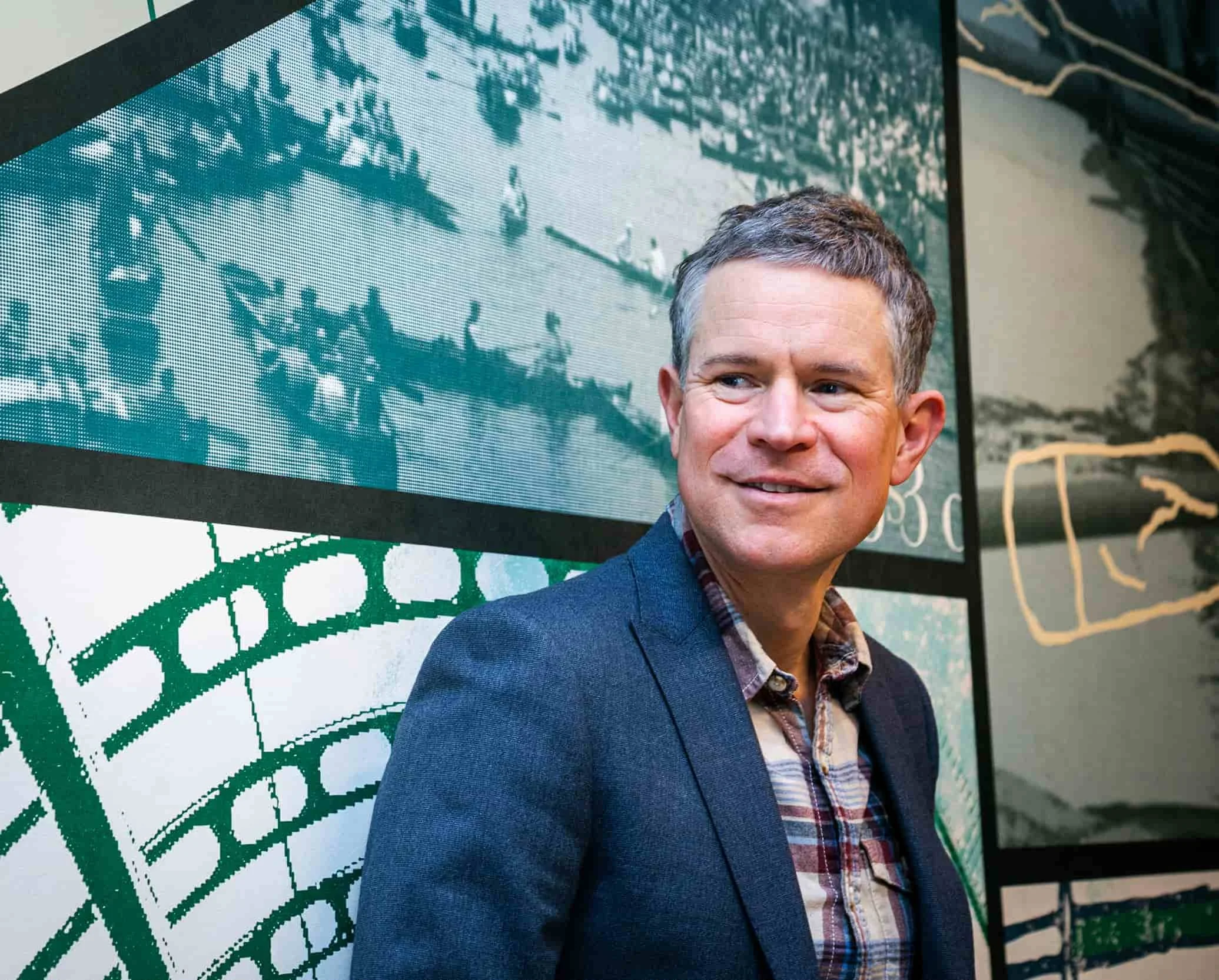 Dr Mark Williamson author of Make Life Happier book