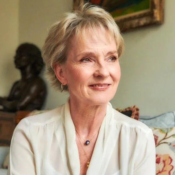 Julia Samuel - Mark has written a wise and compassionate guide