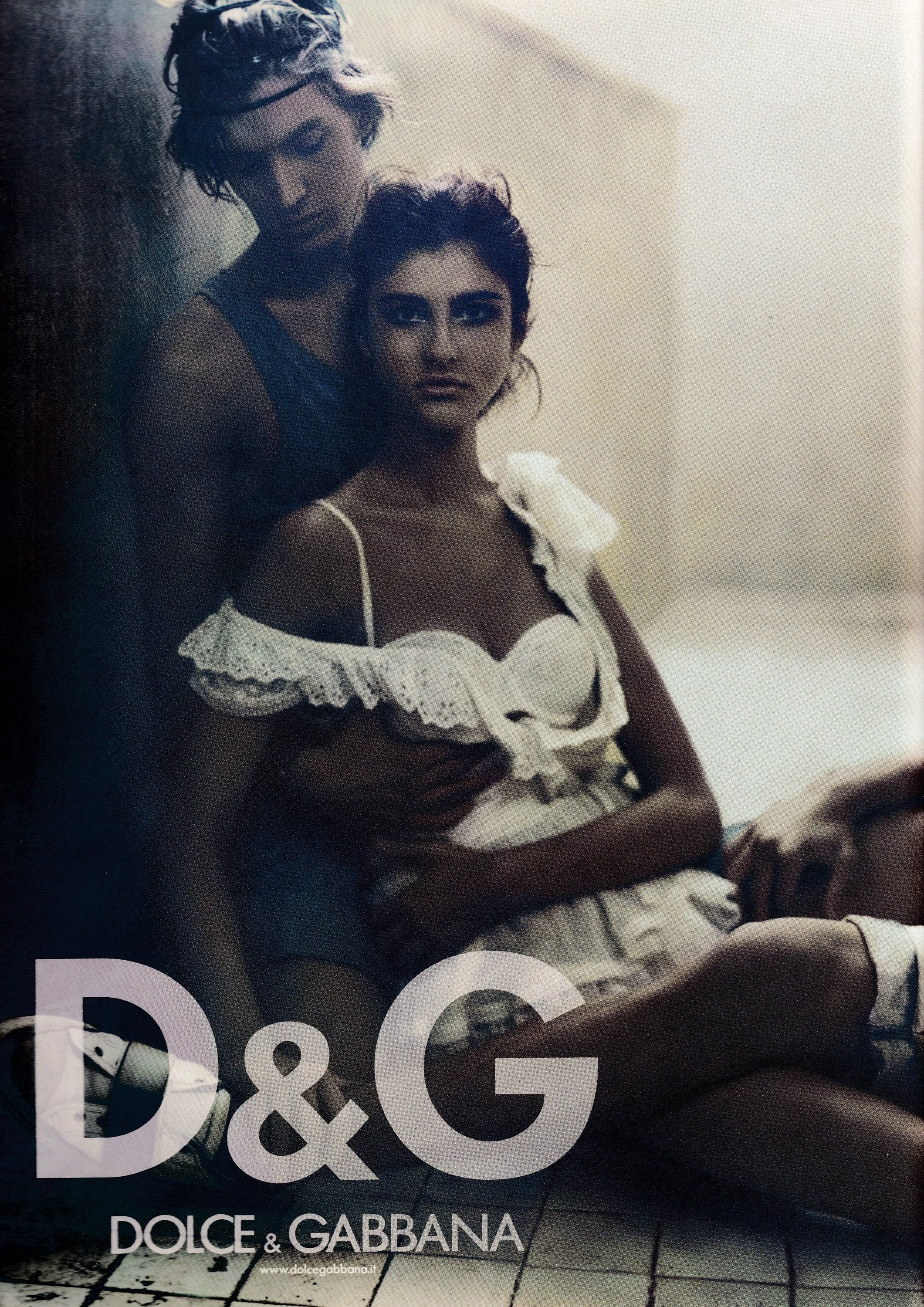 DAZED_MARCH_2006_0-3.jpg